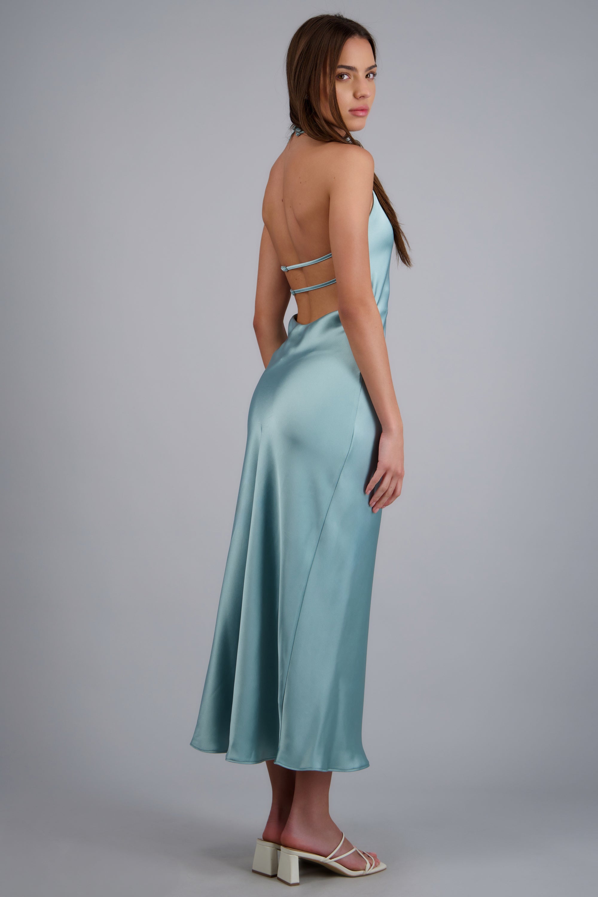 Vestido midi cuello alto espalda descubierta AZUL