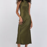 Vestido midi cuello alto espalda descubierta
