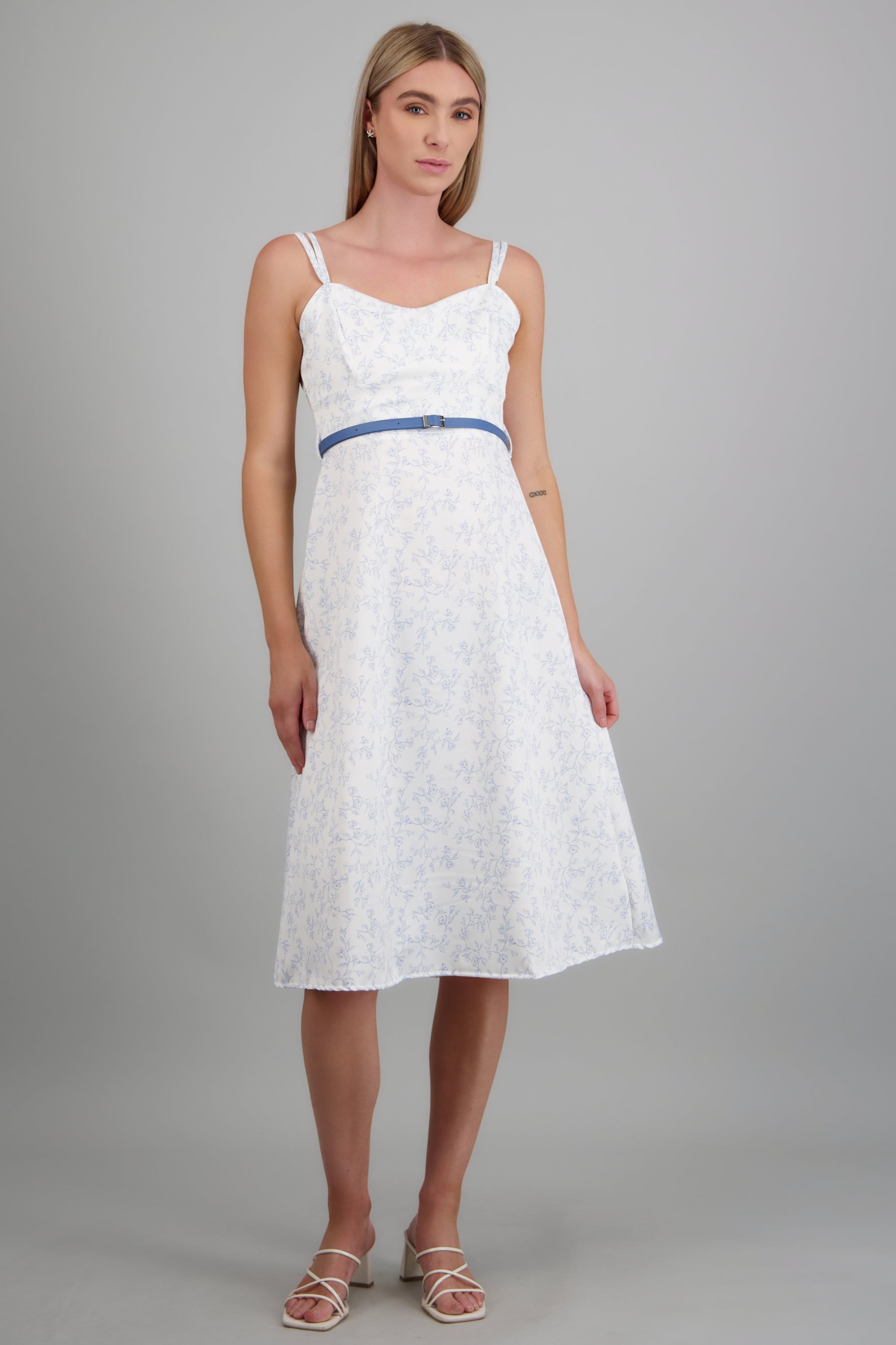 Vestido maxi estampado flores con cinto AZUL COMBO