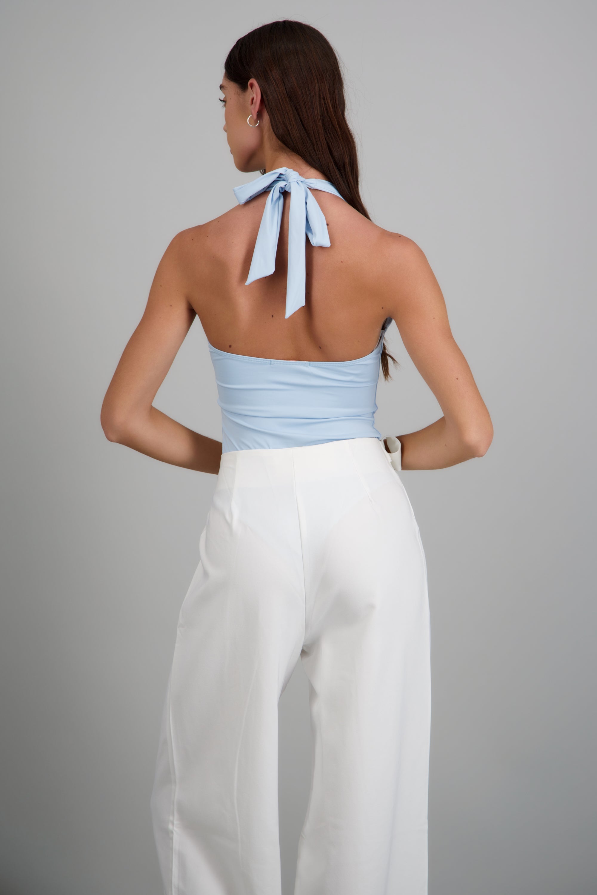 Body halter escote redondo AZUL PASTEL