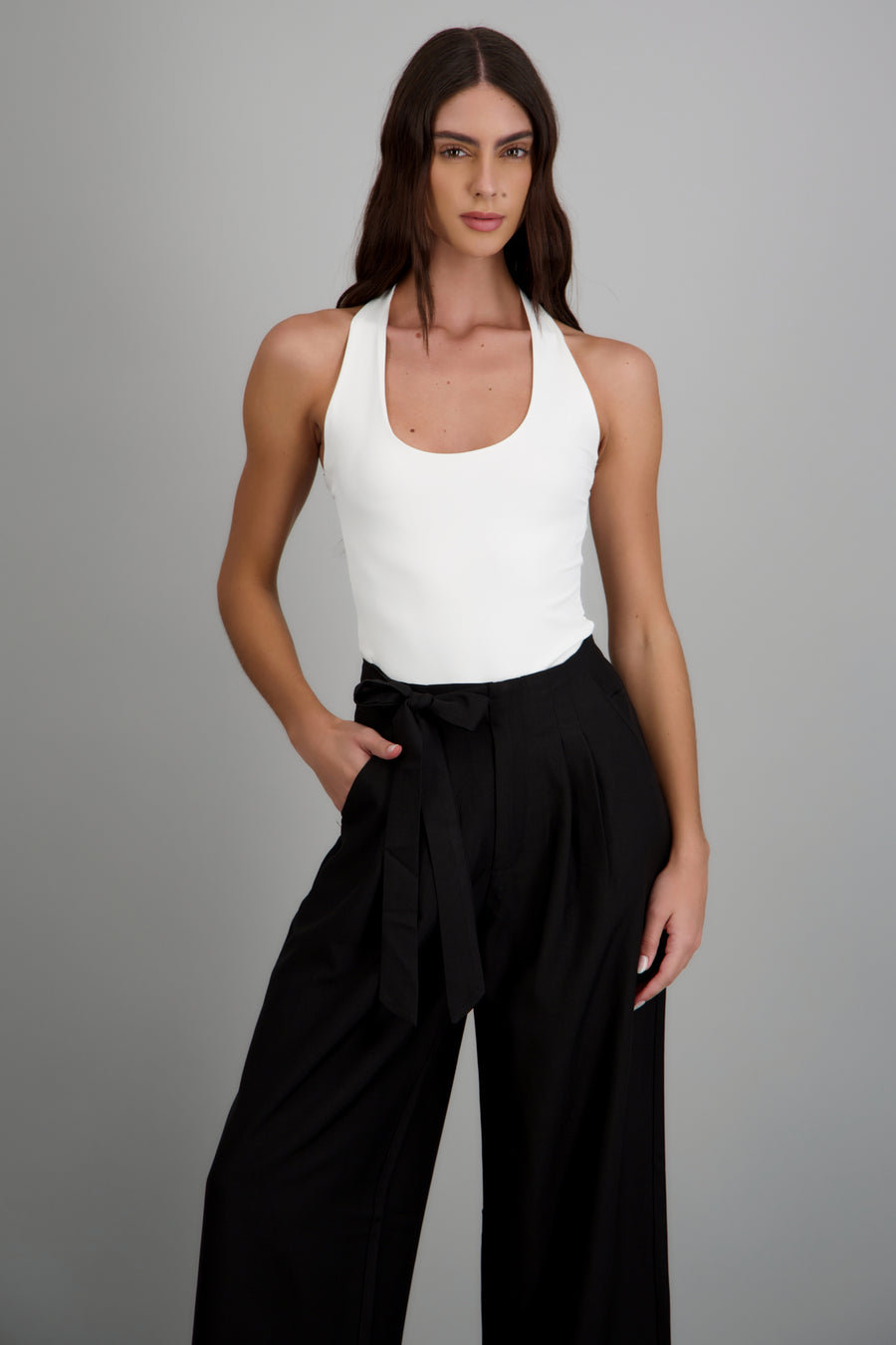Body halter escote redondo