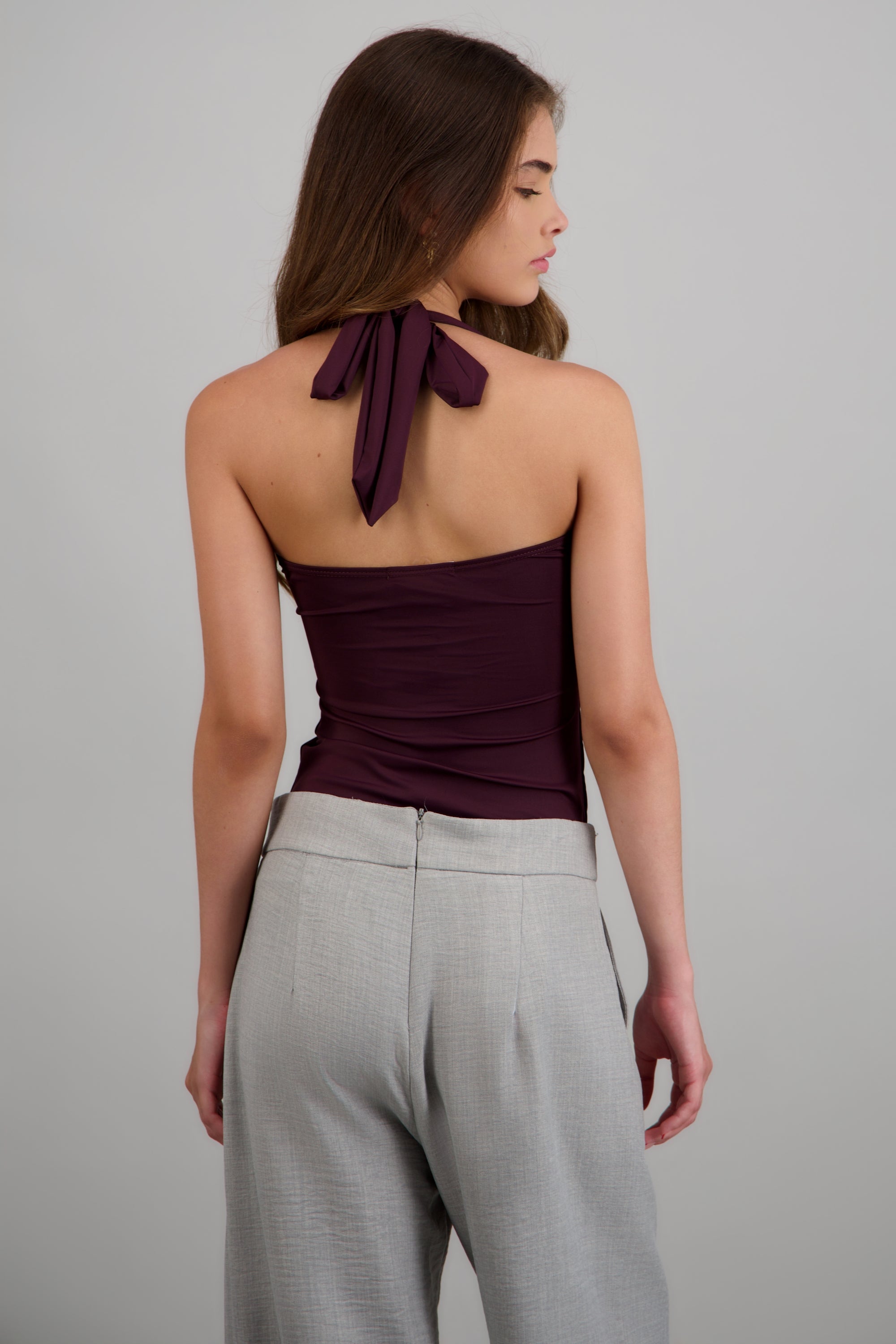 Body halter escote redondo