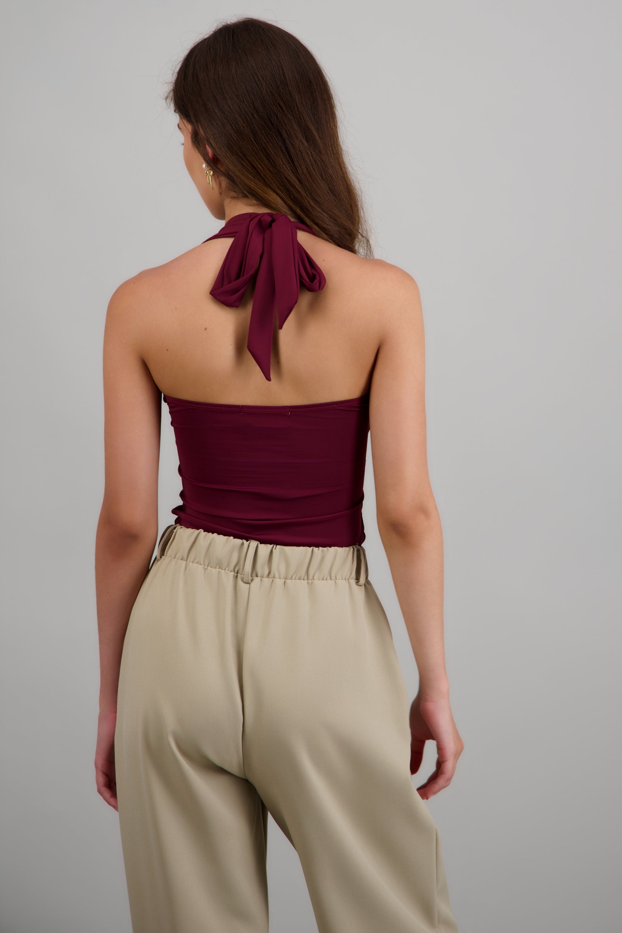 Body halter escote redondo VINO