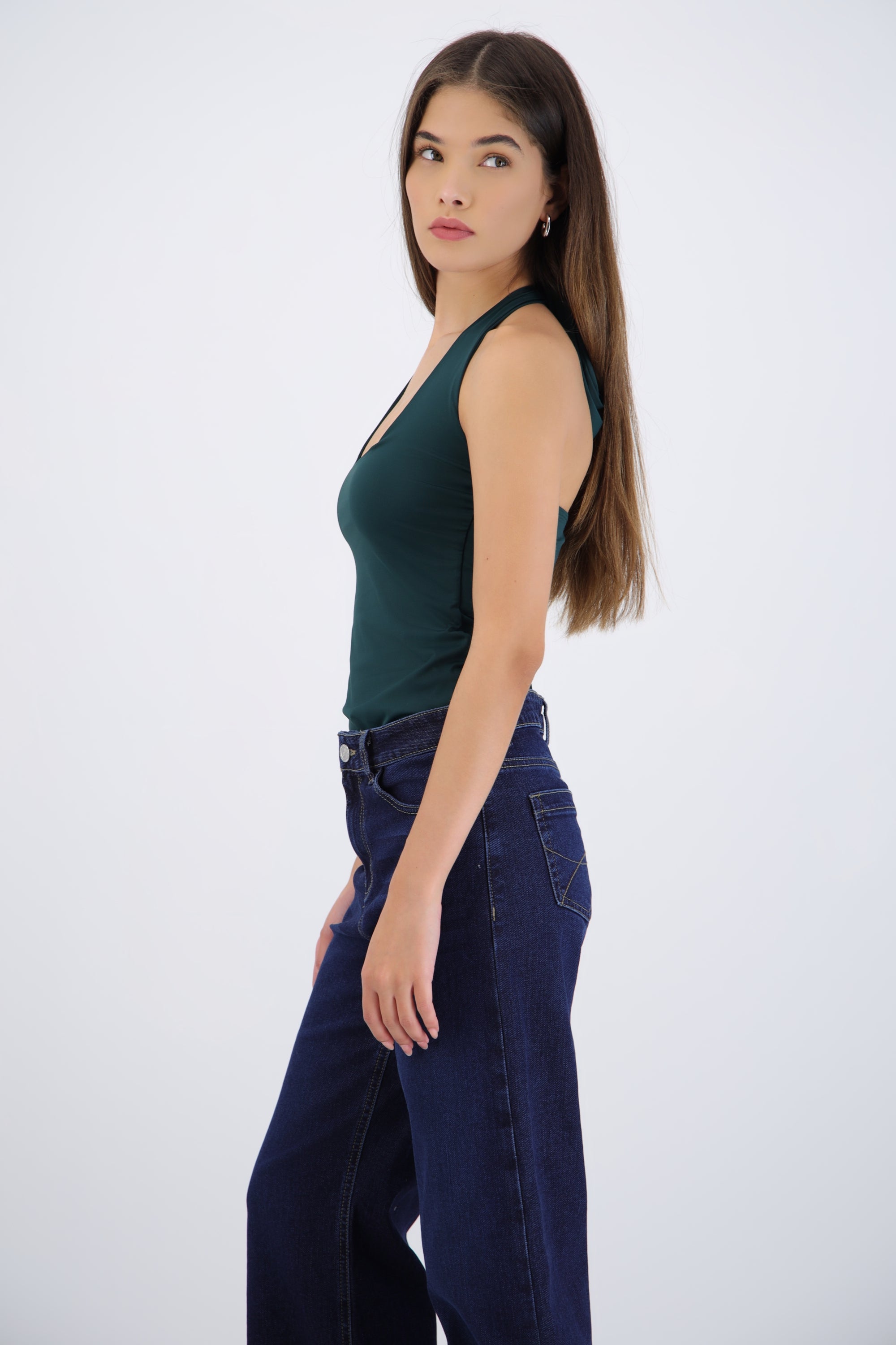 Body halter escote redondo