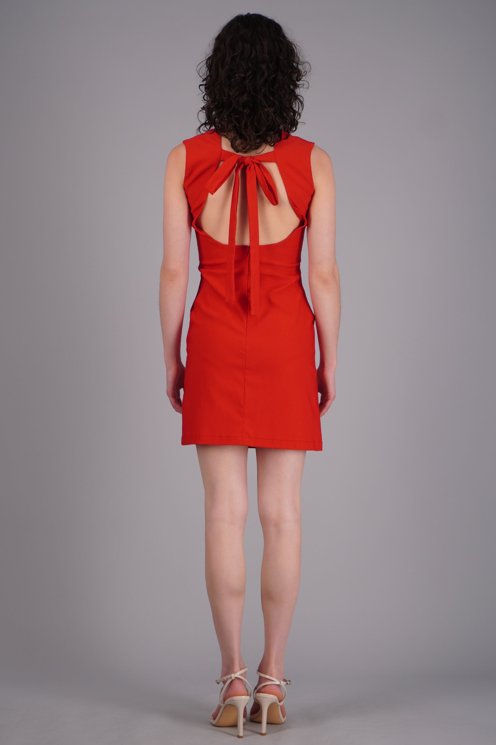 Vestido mini costado frunce detalle espalda ROJO