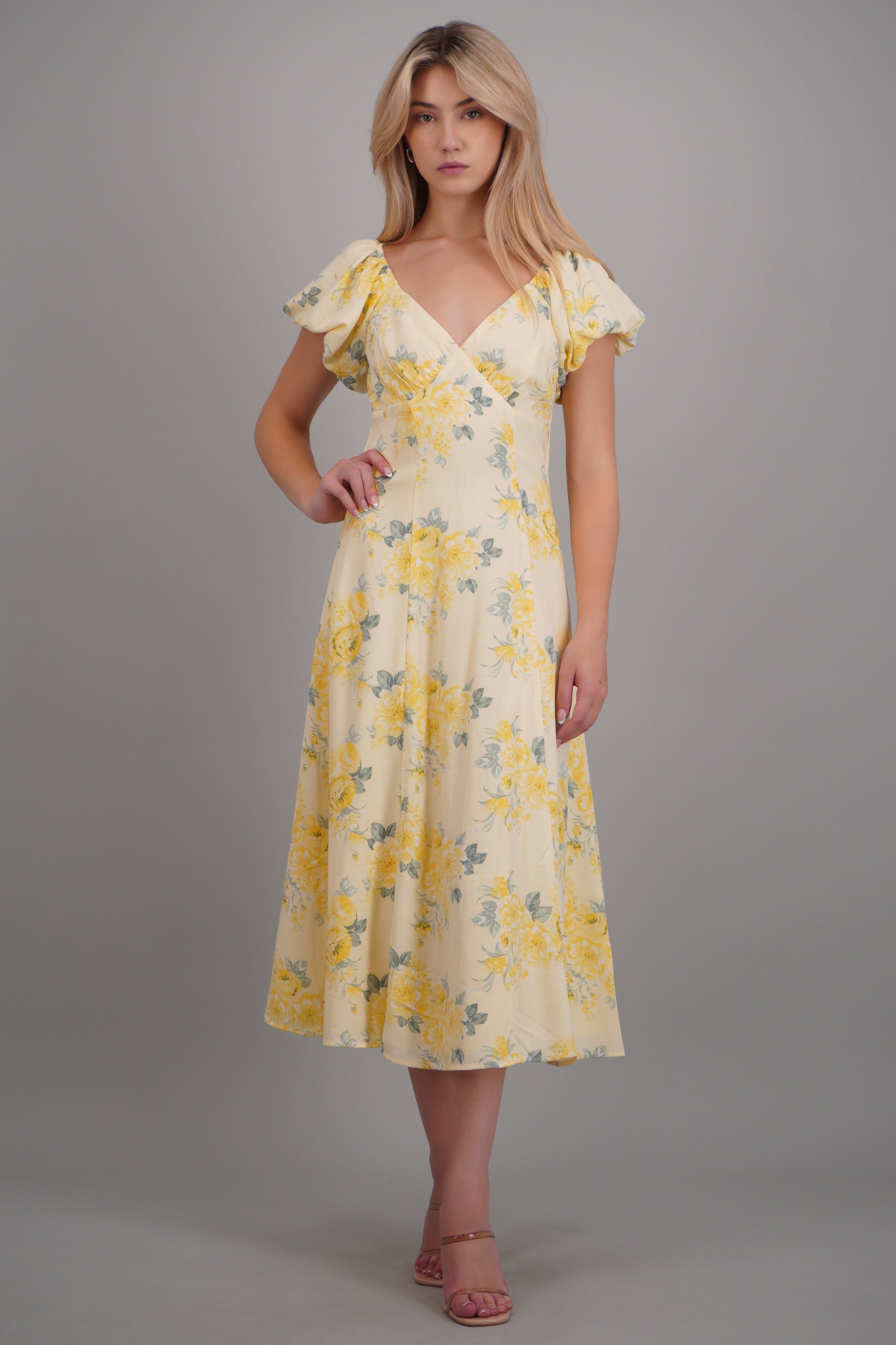 Vestido estampado flores cut out espalda AMARILLO COMBO