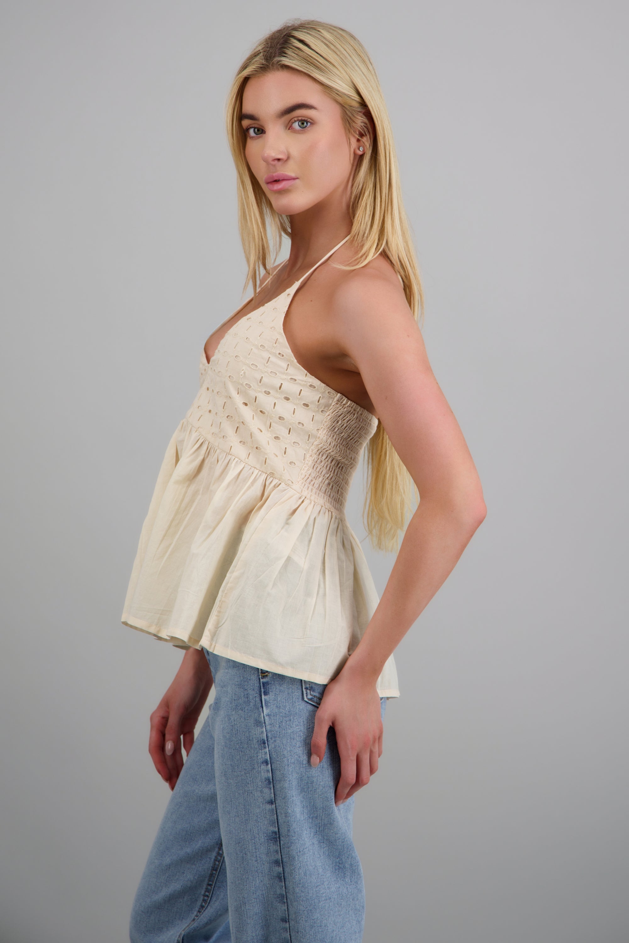 Top ligero de algodon mini bordados CREMA