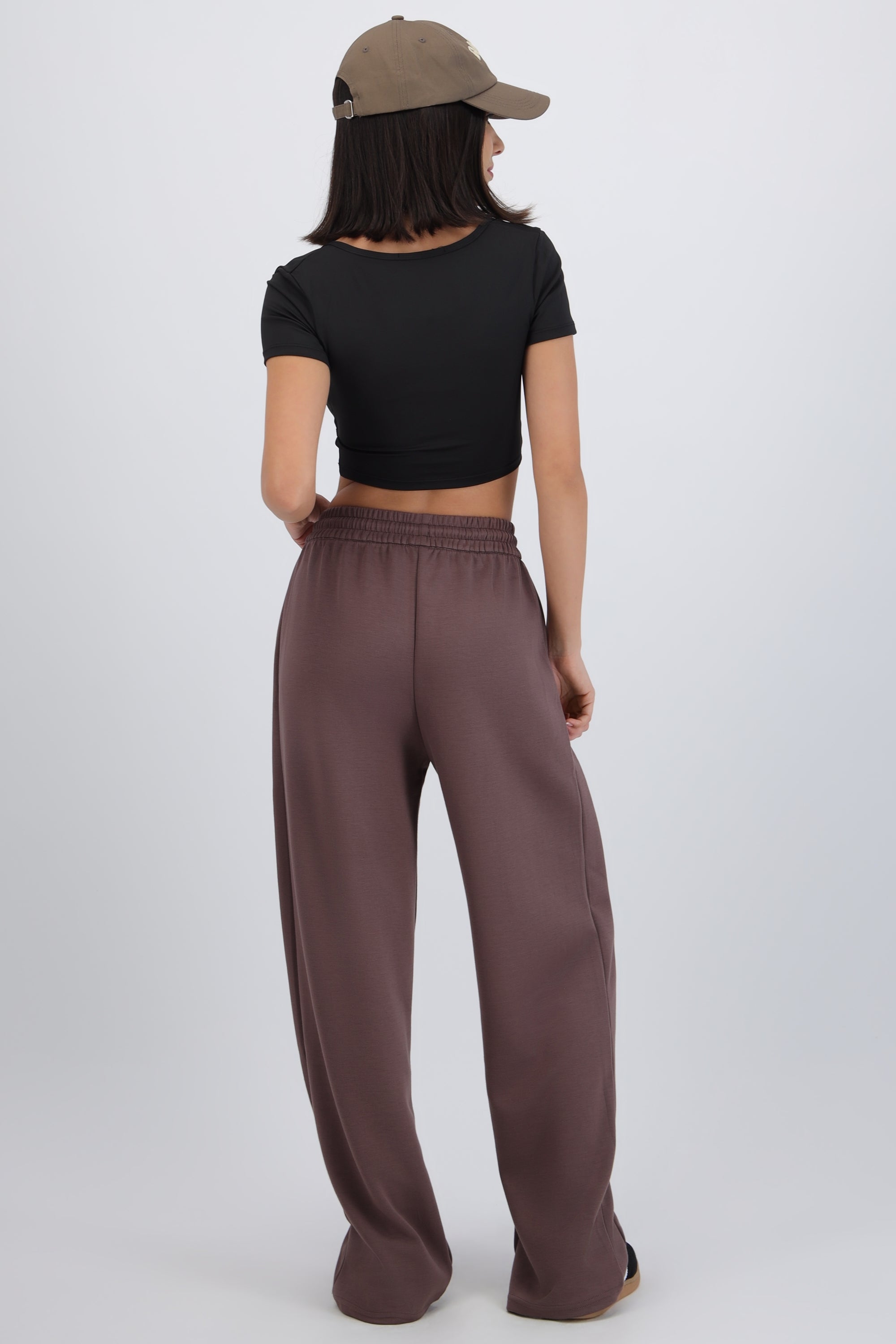 Pants lisos con bolsas