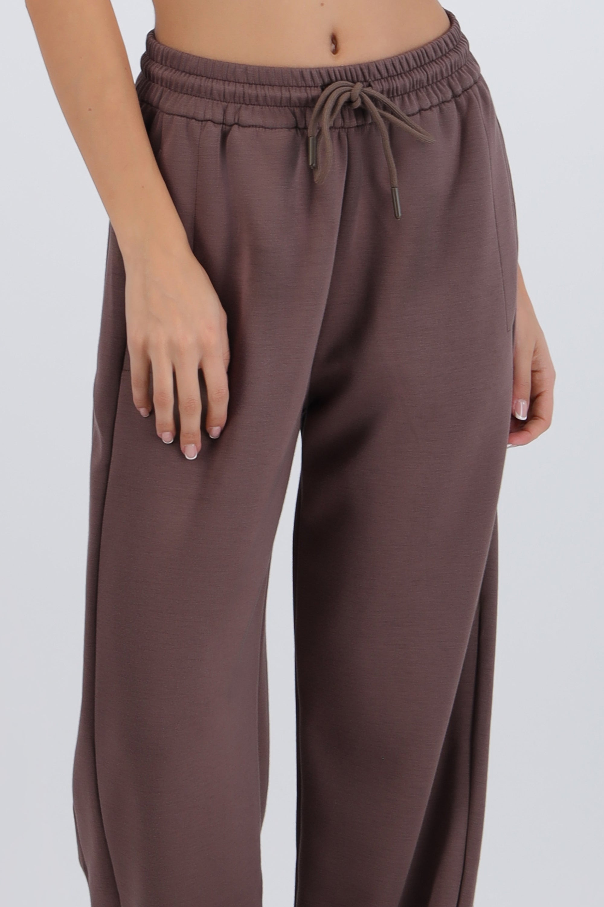 Pants lisos con bolsas