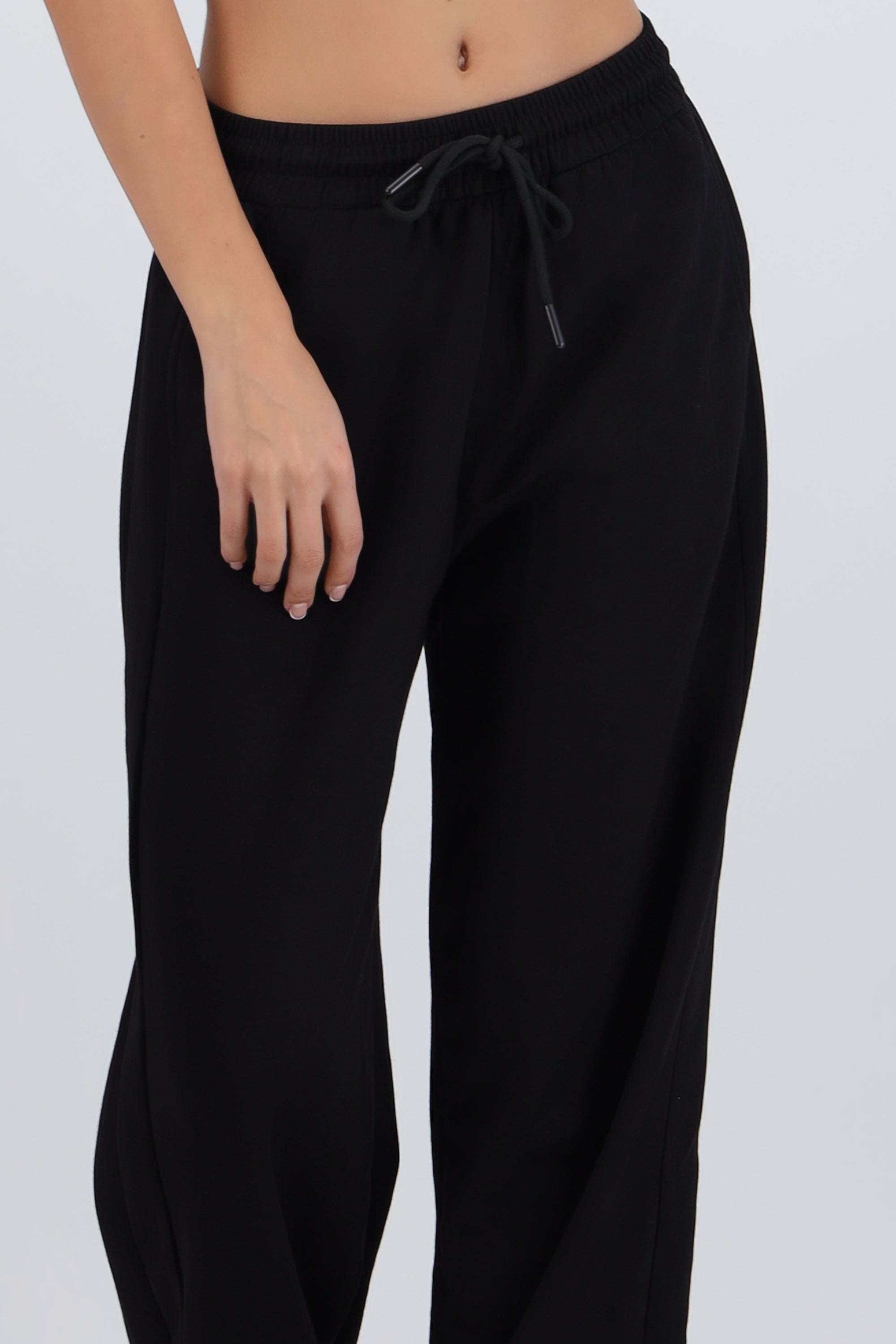 Pants lisos con bolsas