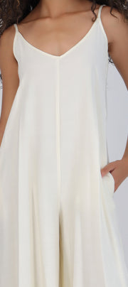 Jumpsuit fluido con bolsas