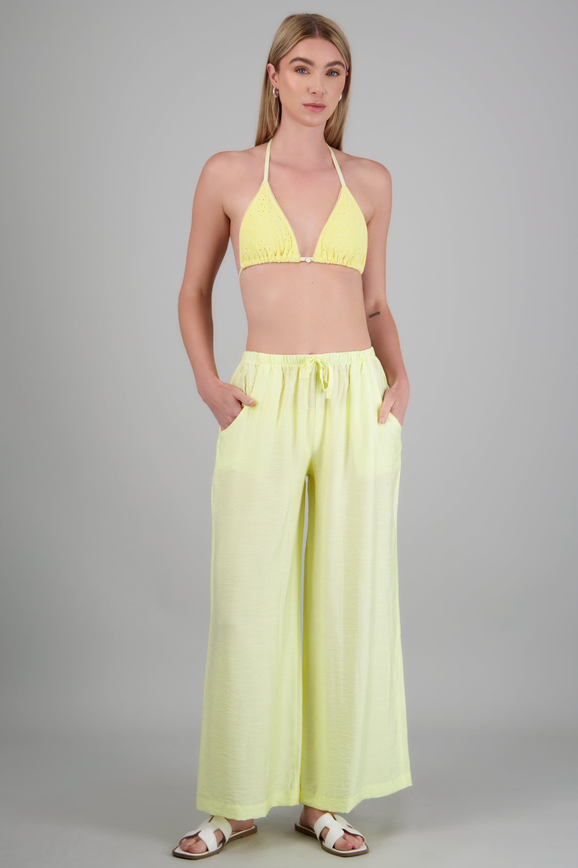 PASTEL YELLOW