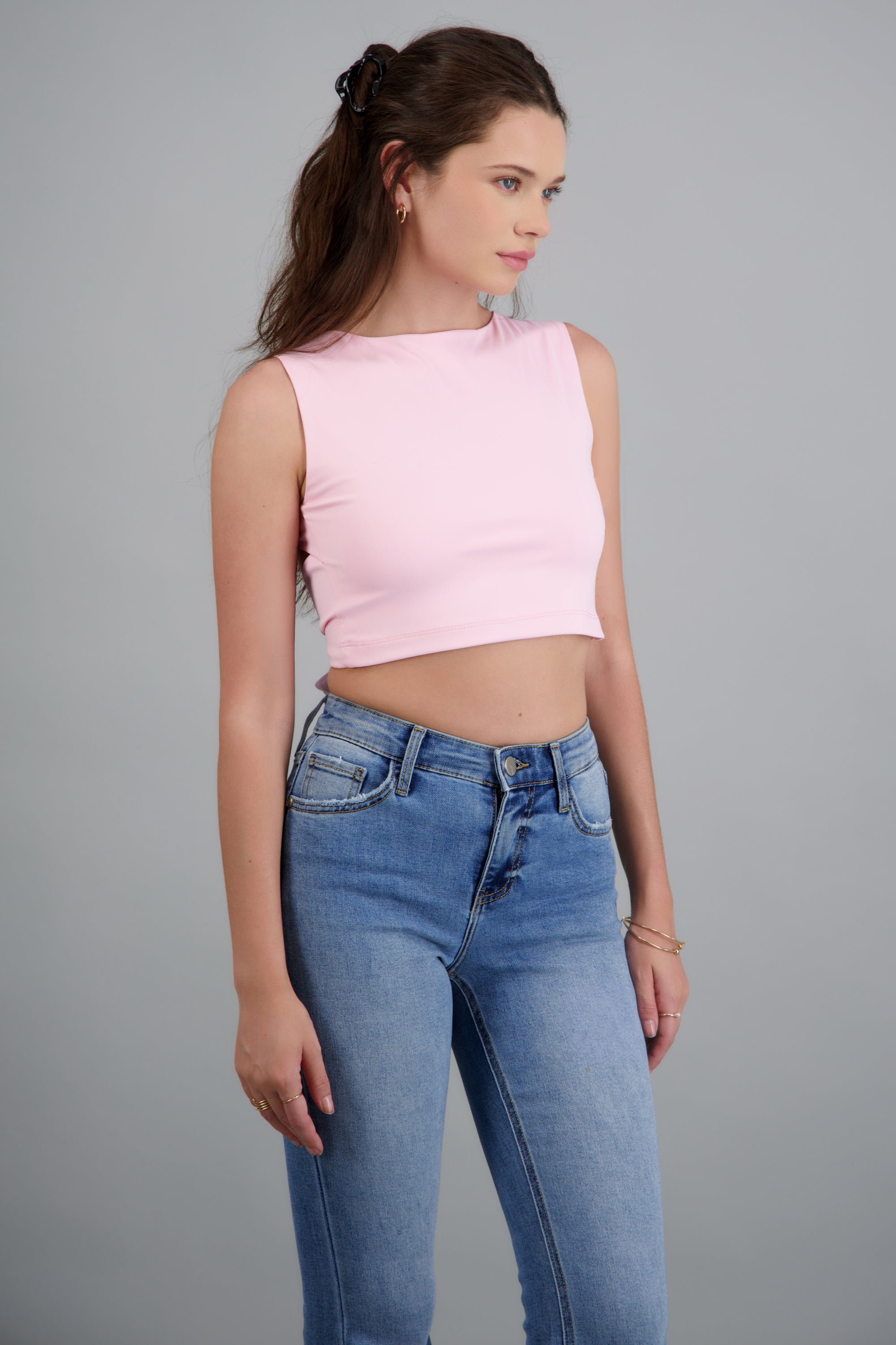 Top espalda descubierta detalle moño ROSA PASTEL