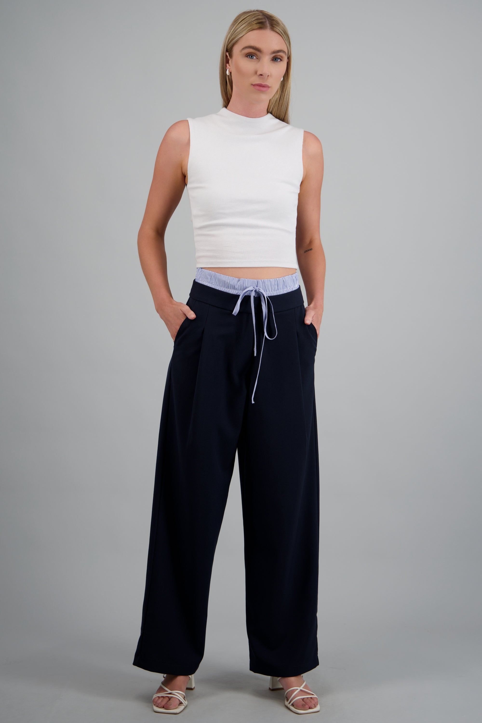 Pantalon pretina contraste jareta funcional MARINO COMBO