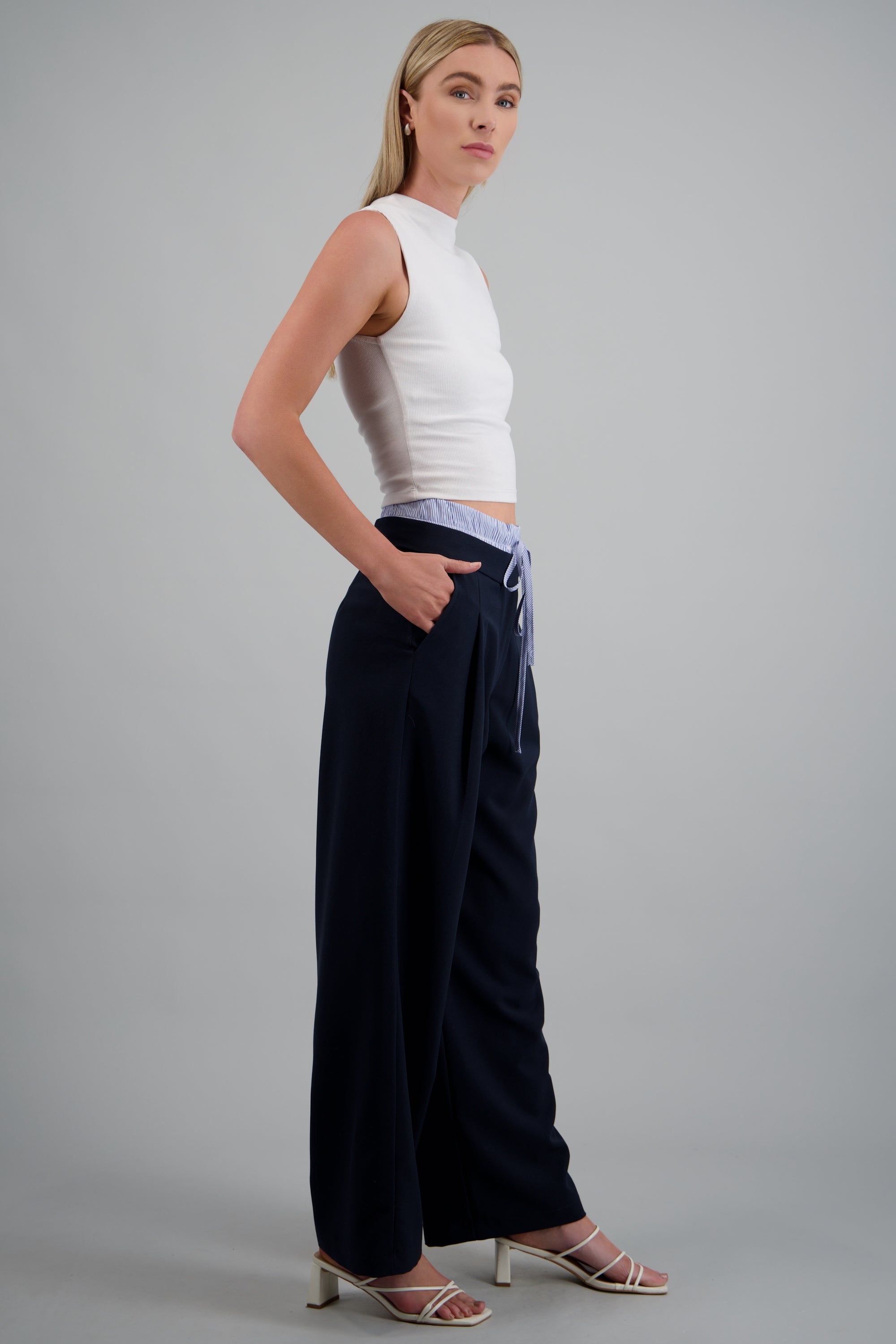 Pantalon pretina contraste jareta funcional MARINO COMBO