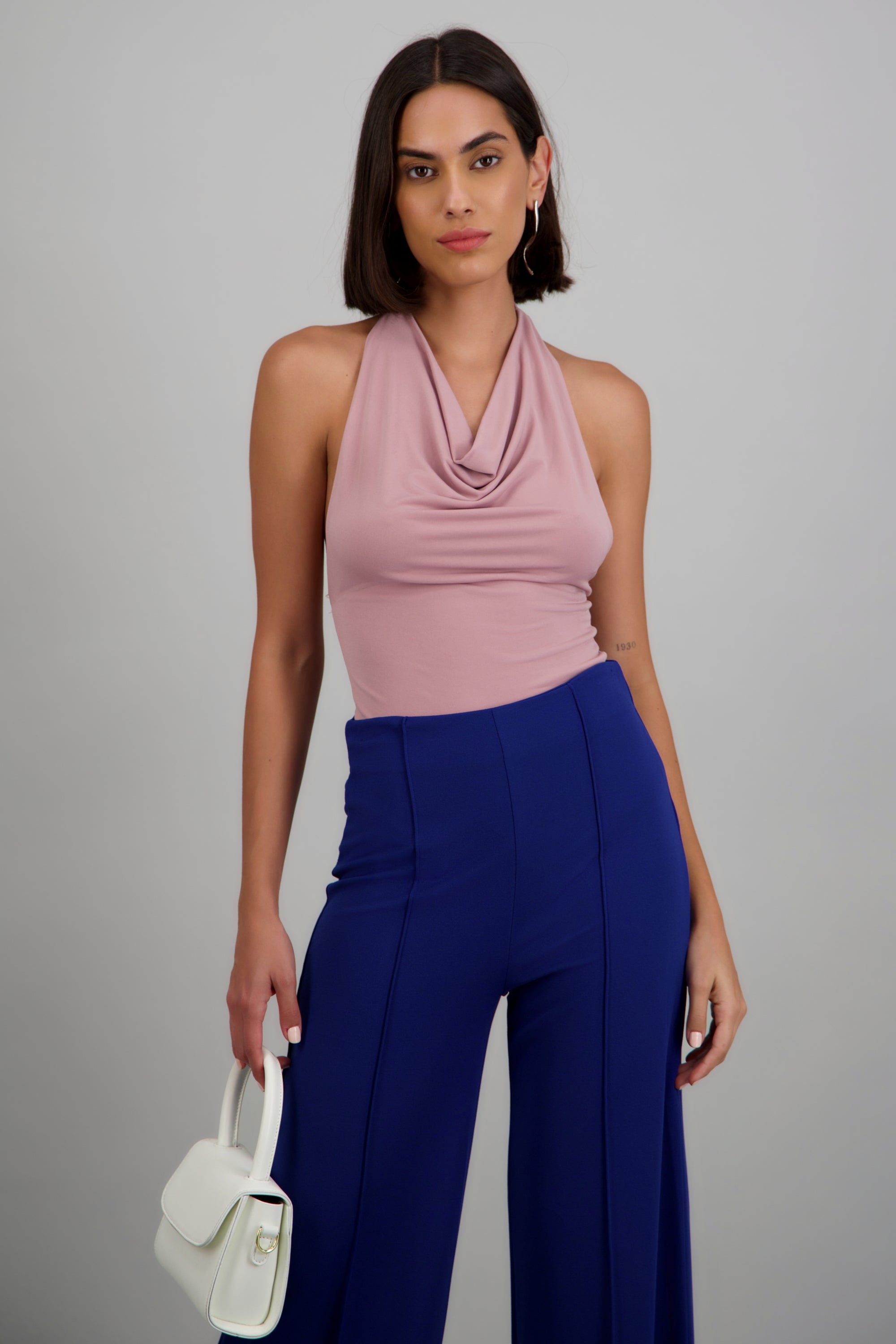 MAUVE