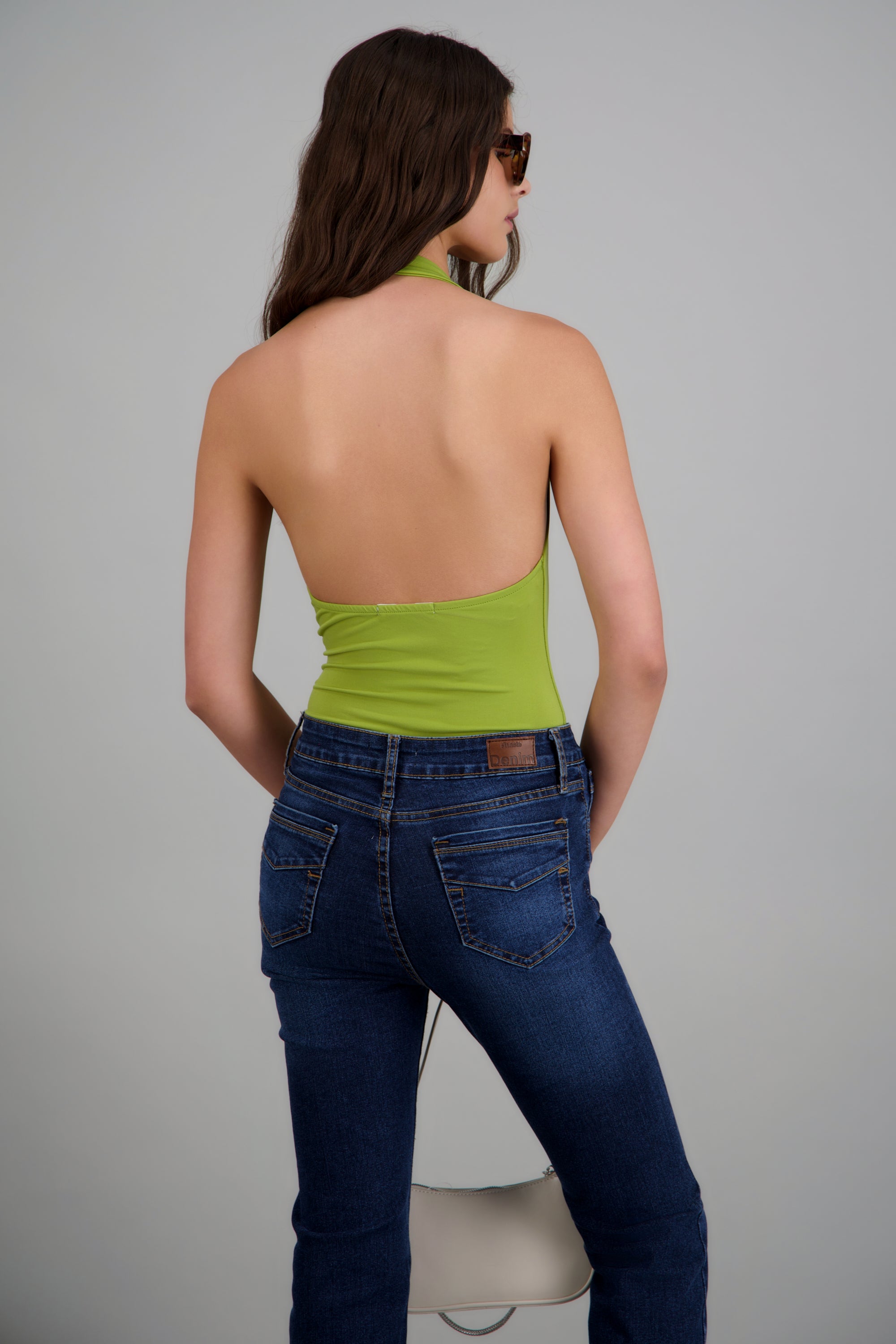 APPLE GREEN