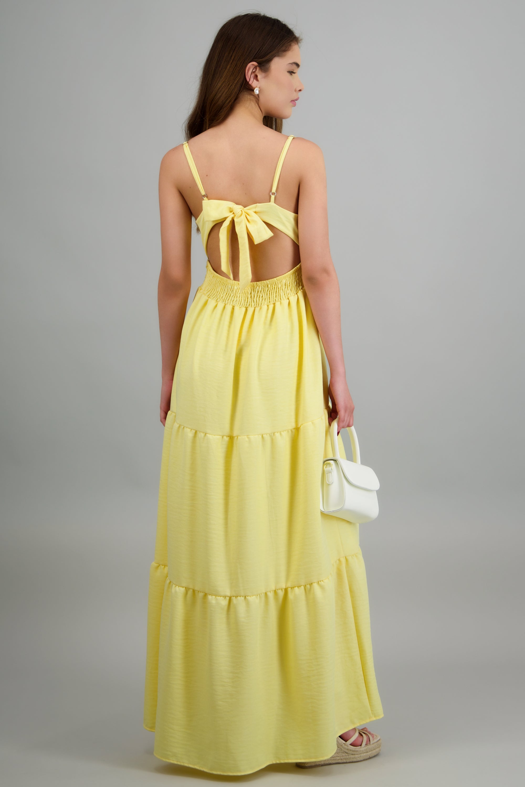 Vestido maxi detalle espalda AMARILLO PASTEL
