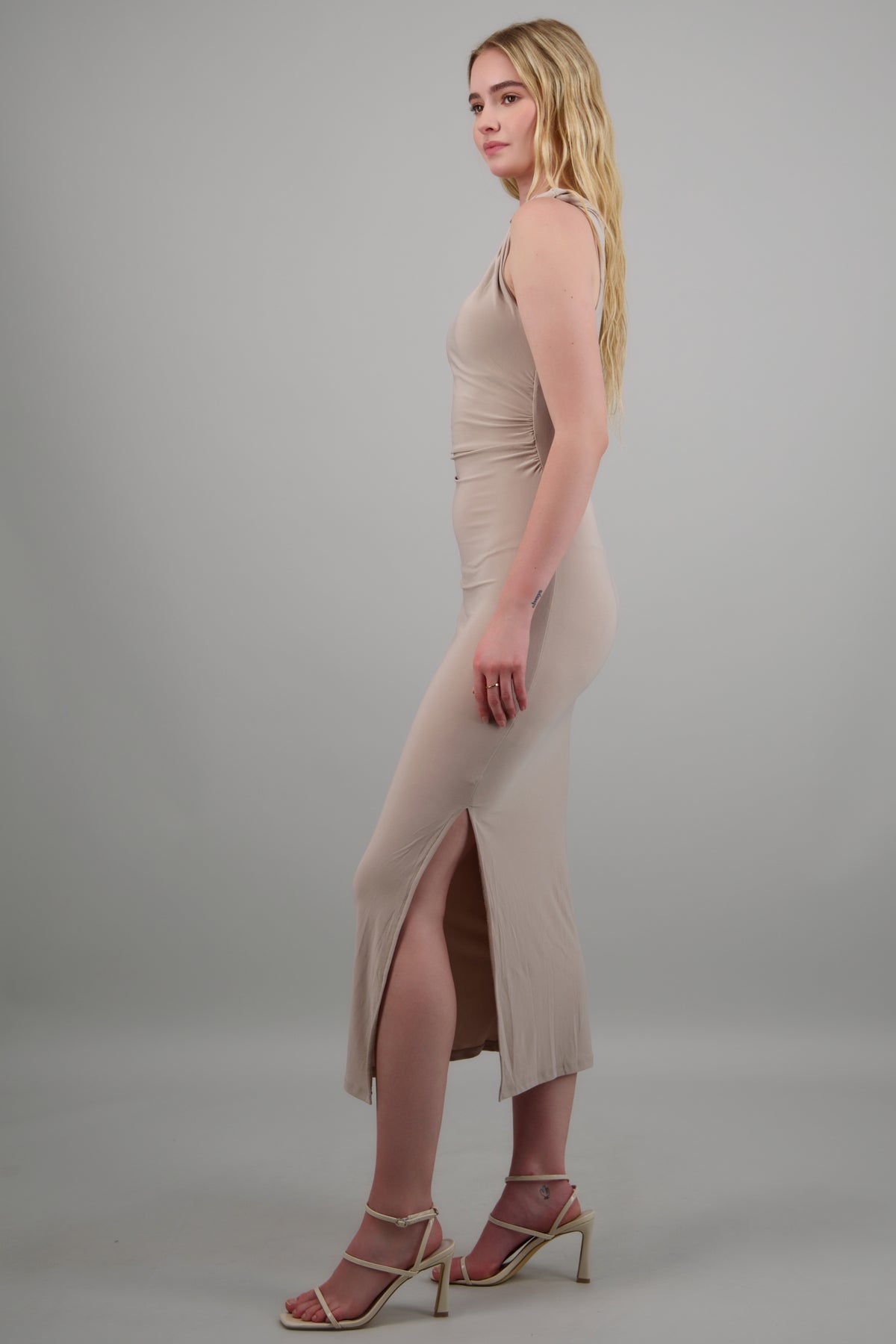 TAUPE