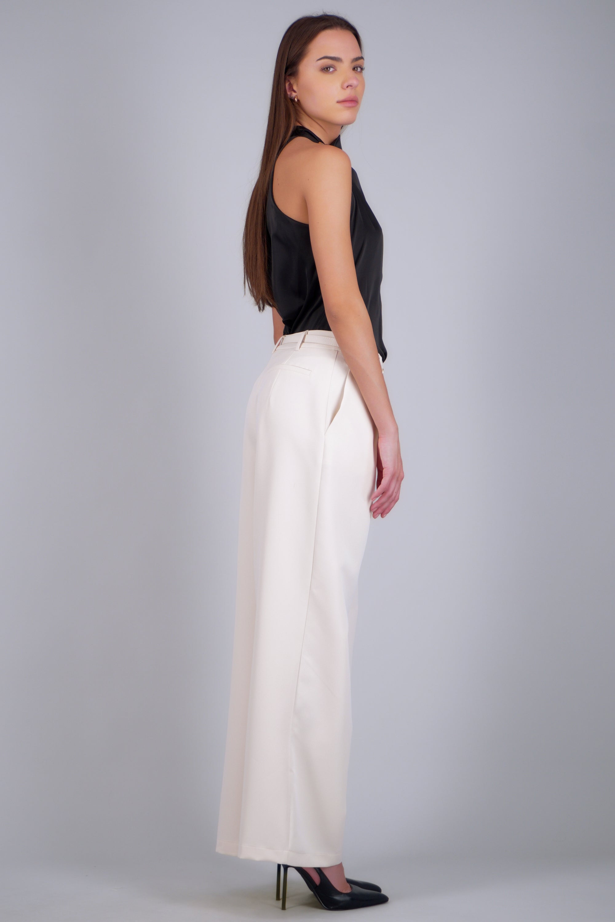 Pantalon sastre wide leg cinto a tono CREMA