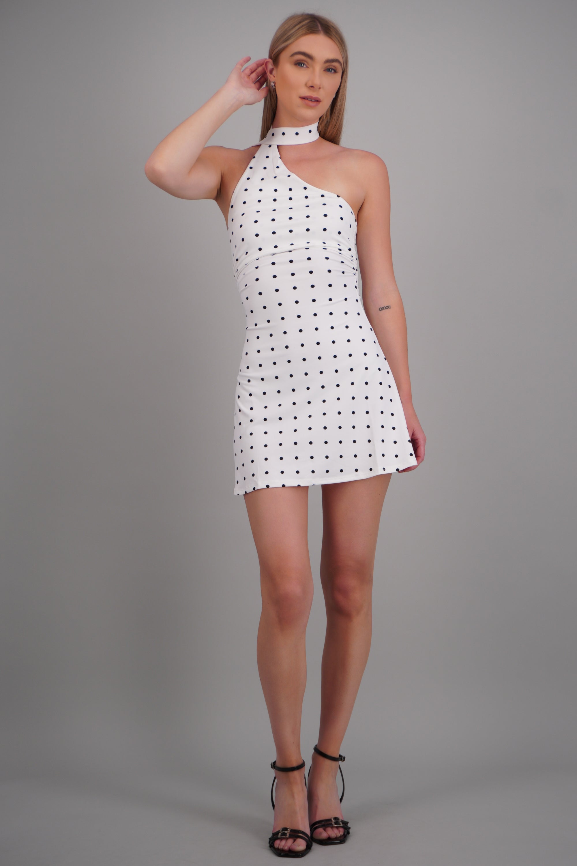 Vestido mini detalle bufanda HUESO COMBO
