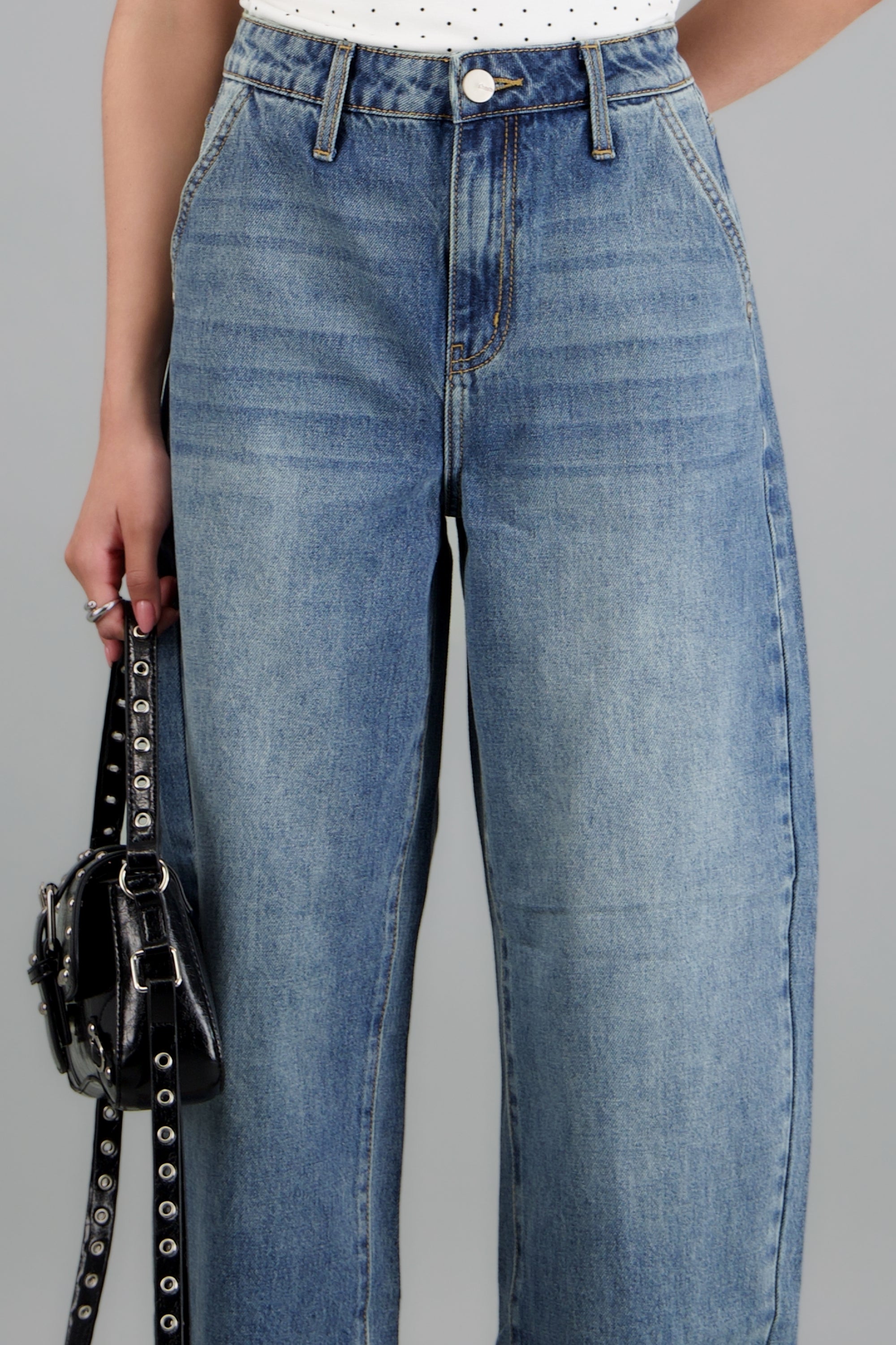 Jeans barrel desgaste LIGHT WASH