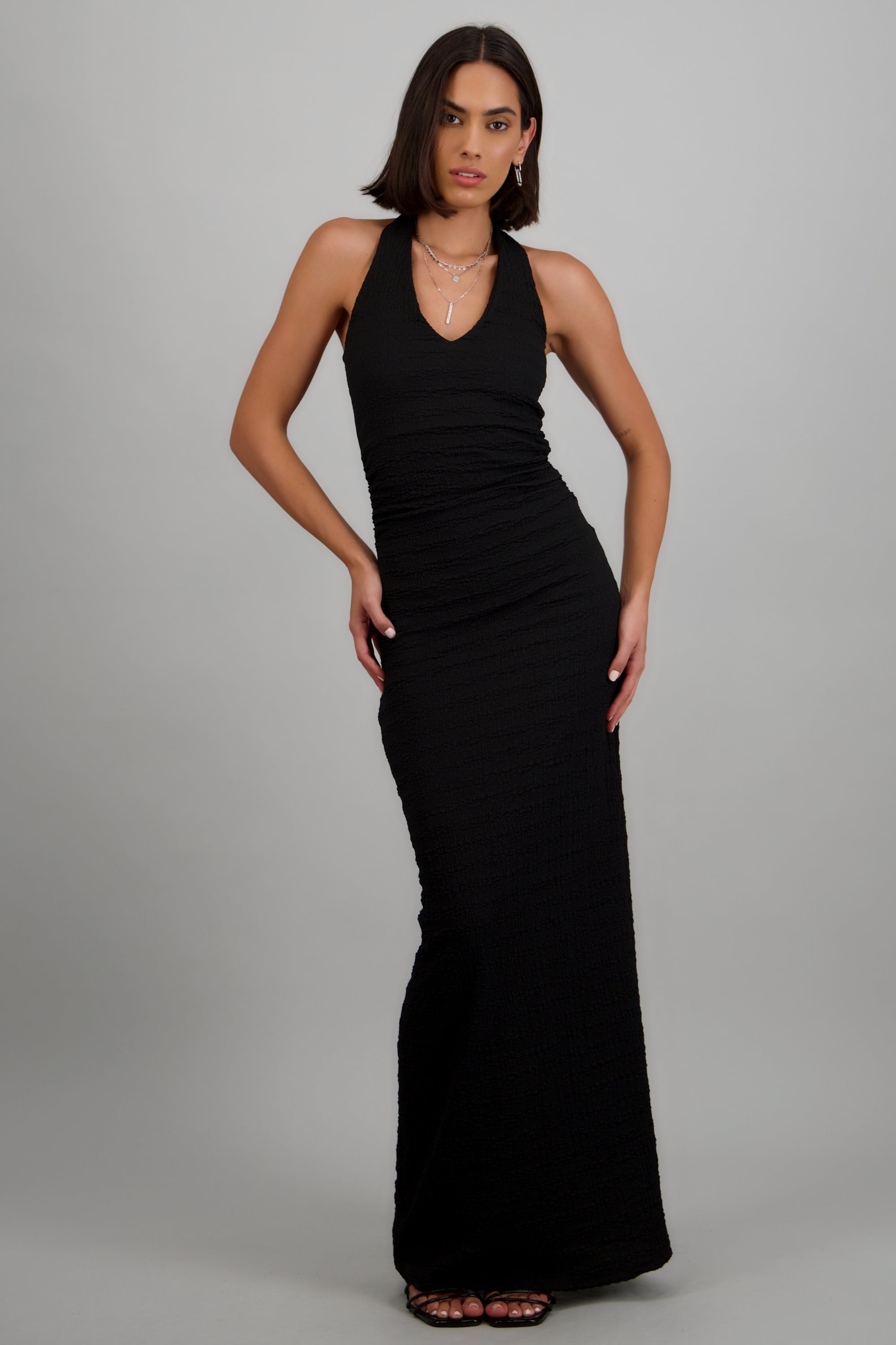Vetido halter textura NEGRO