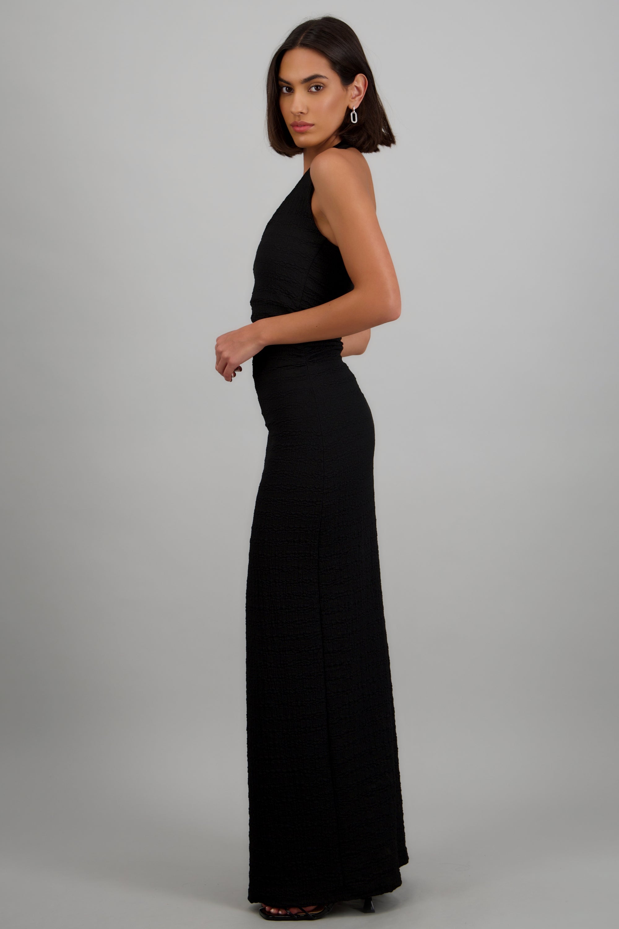 Vetido halter textura NEGRO