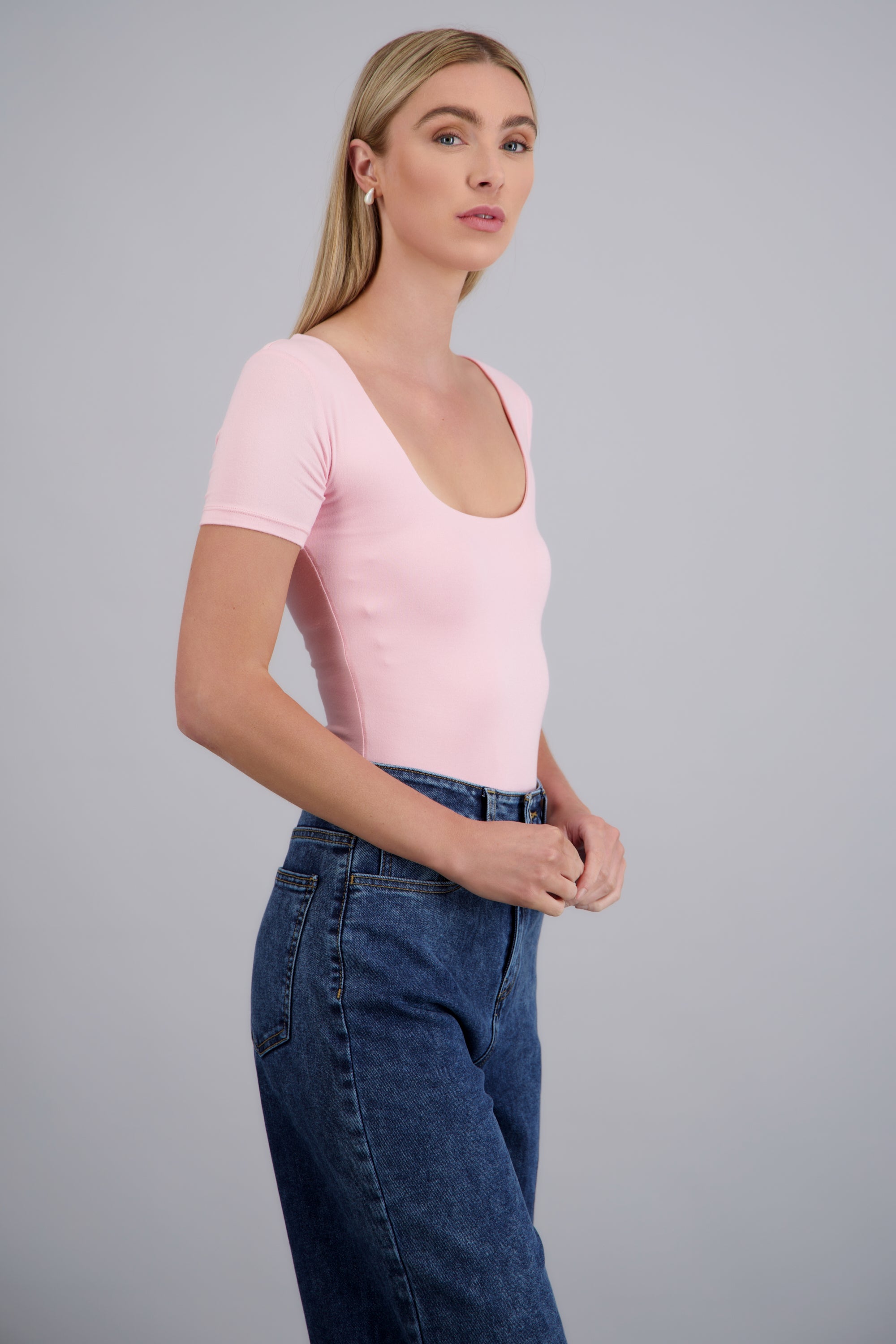 Body escote cuadrado manga corta ROSA PASTEL
