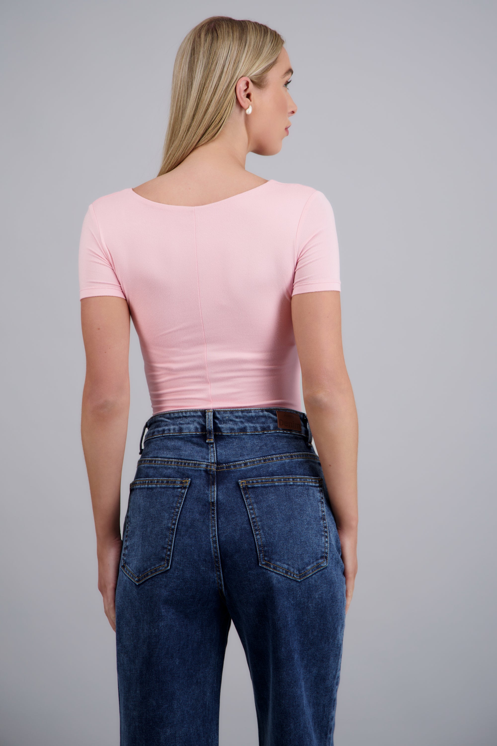 Body escote cuadrado manga corta ROSA PASTEL