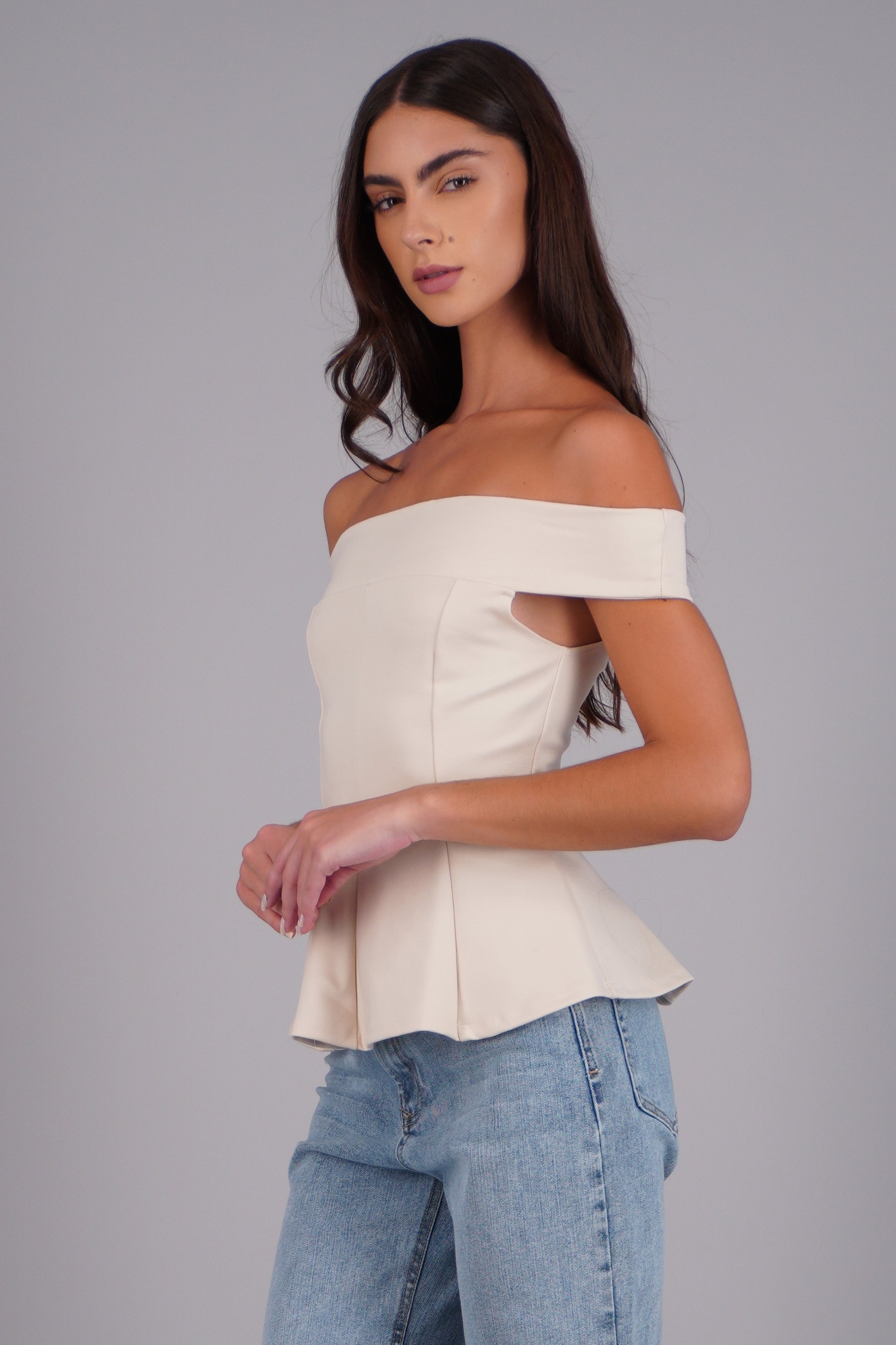 Top off shoulder peplum ARENA