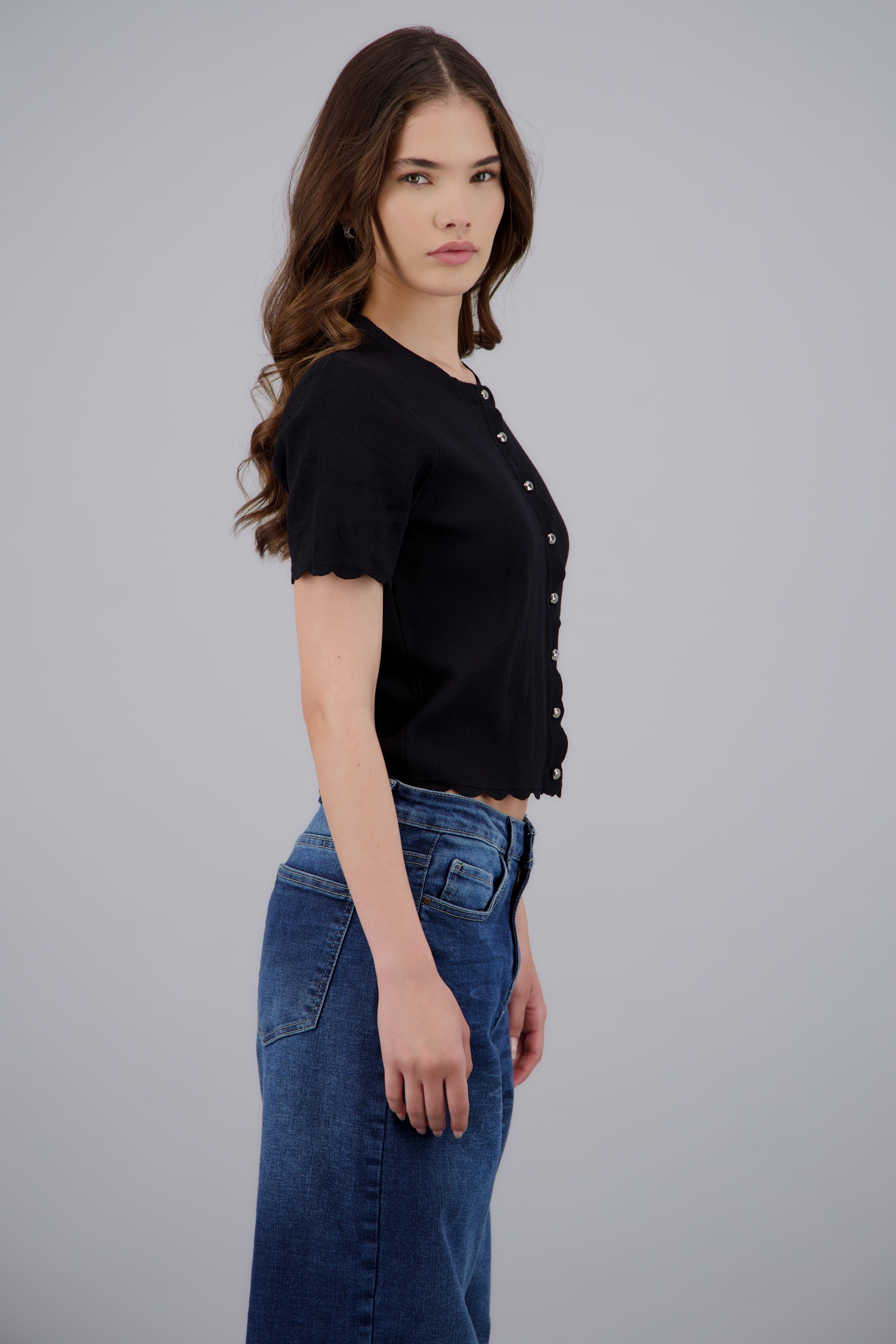 top canale botones manga corta NEGRO