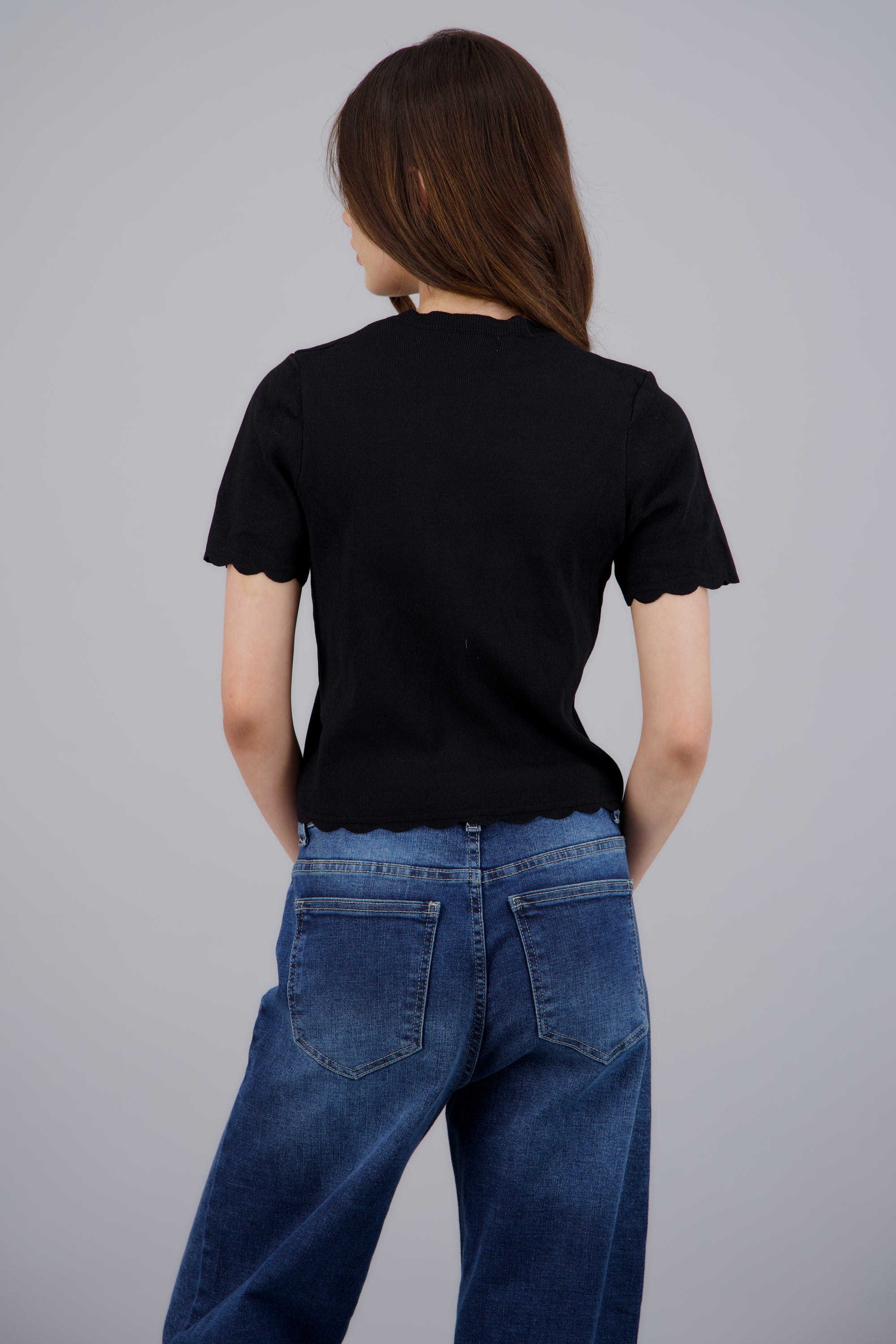 top canale botones manga corta NEGRO