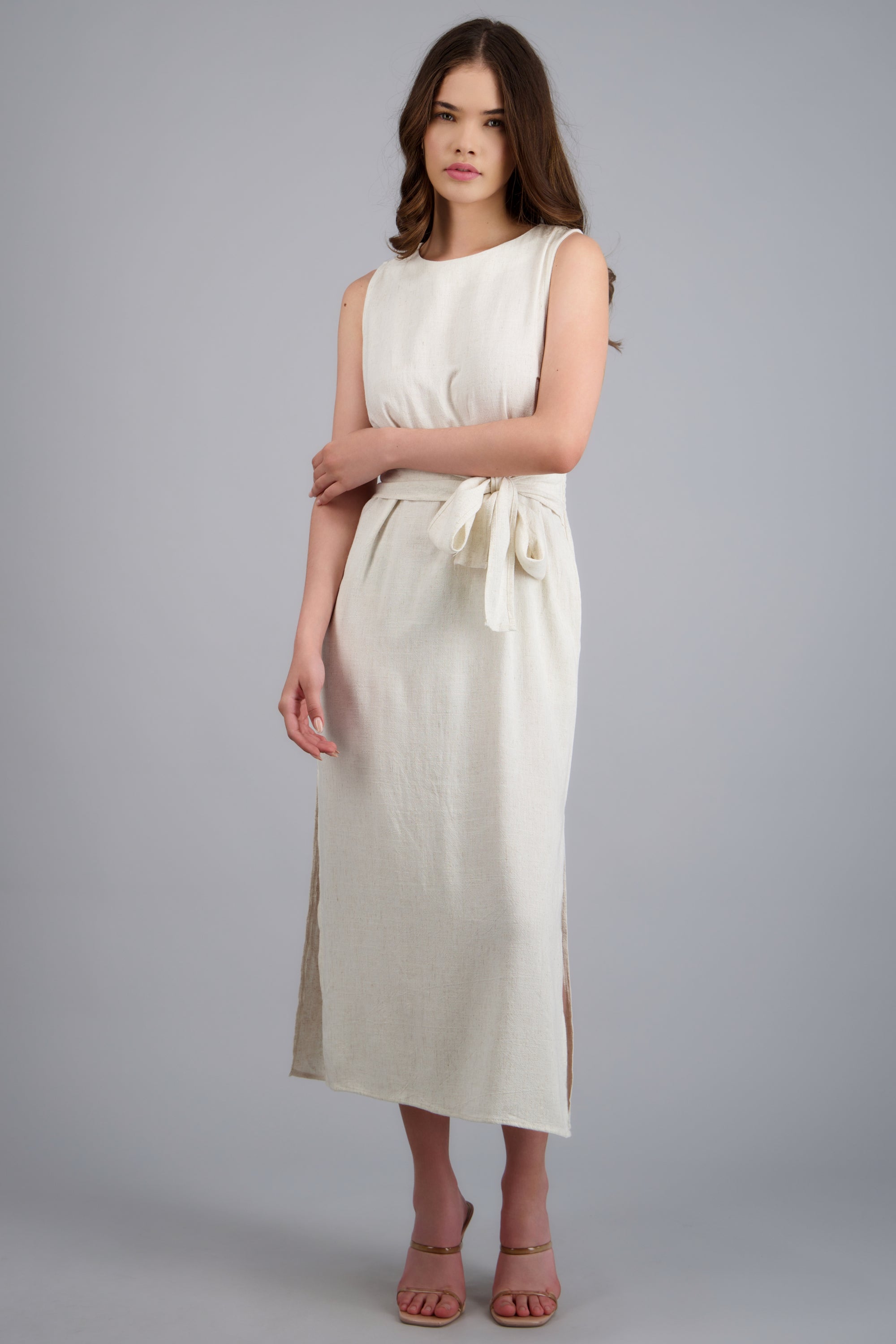 Vestido maxi aberturas con cinto ARENA