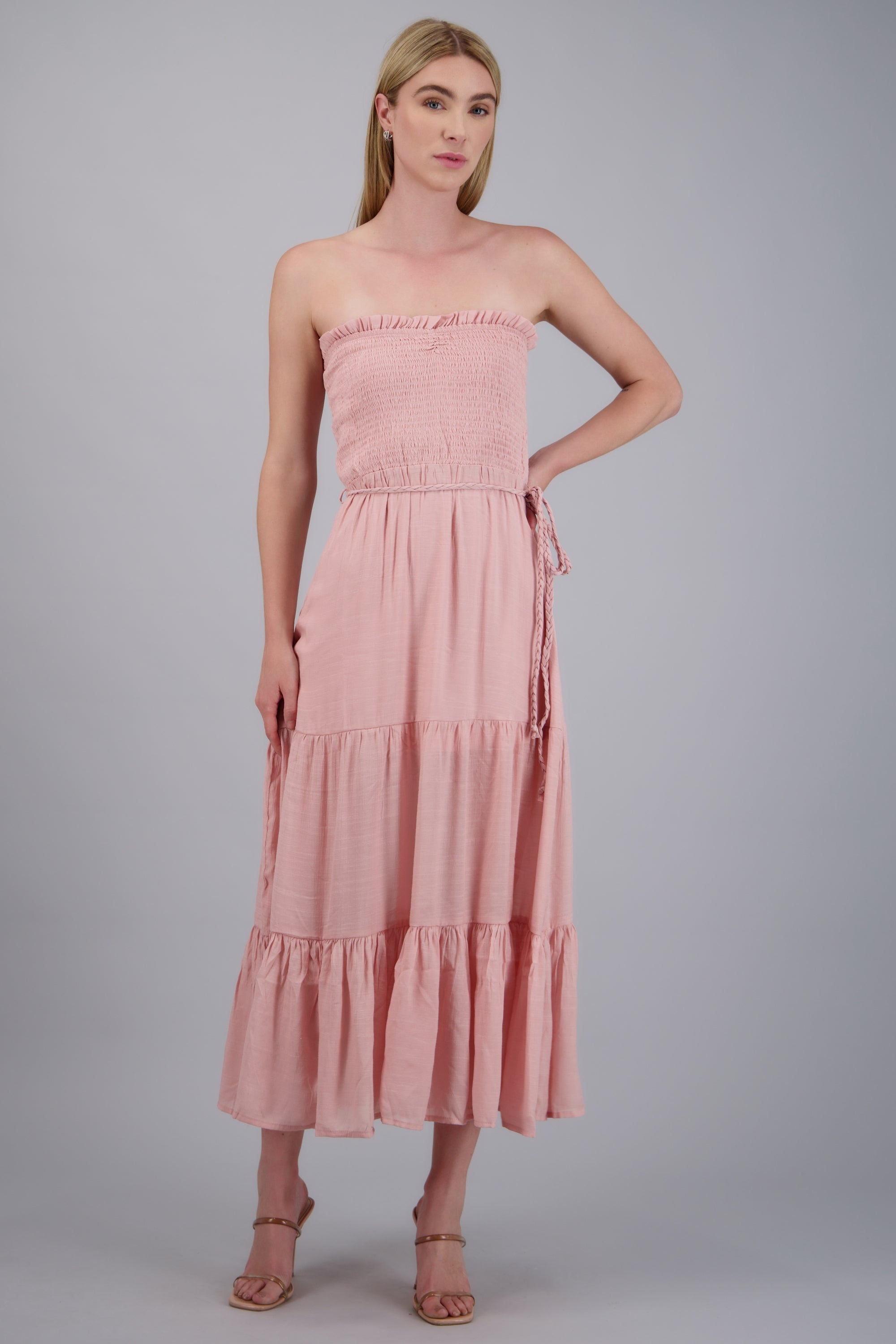 vestido maxi strapless fruncido ROSA PASTEL