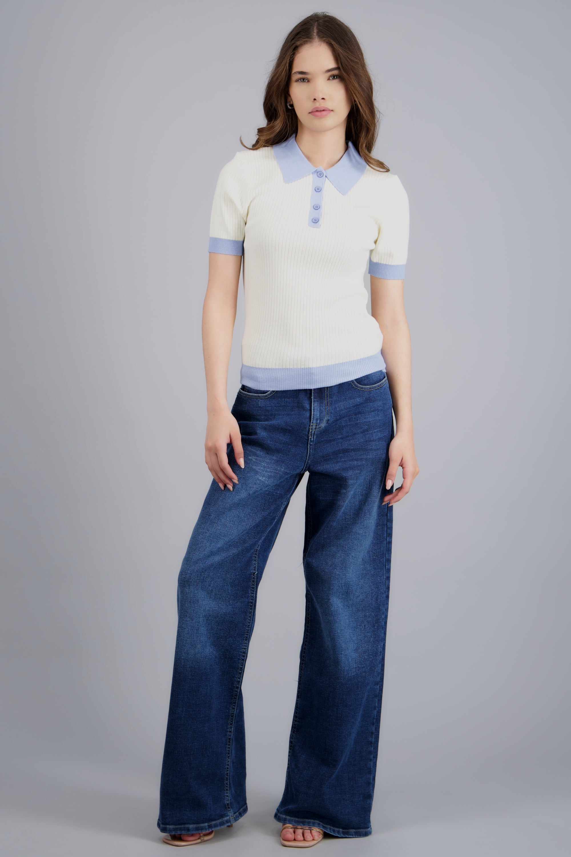 Top tejido cuello polo en contrastre BLANCO COMBO