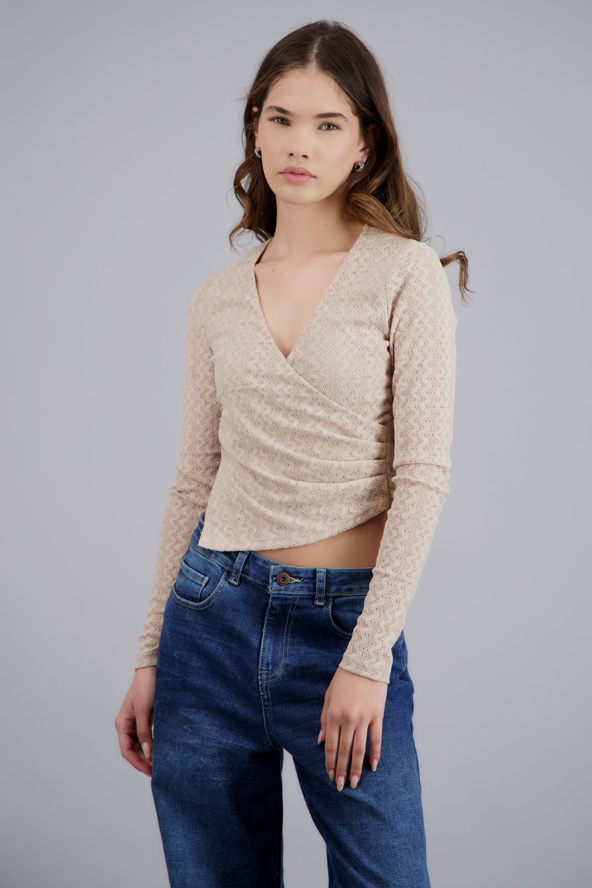 Blusa cruce tejido zigzag con brillo TAUPE