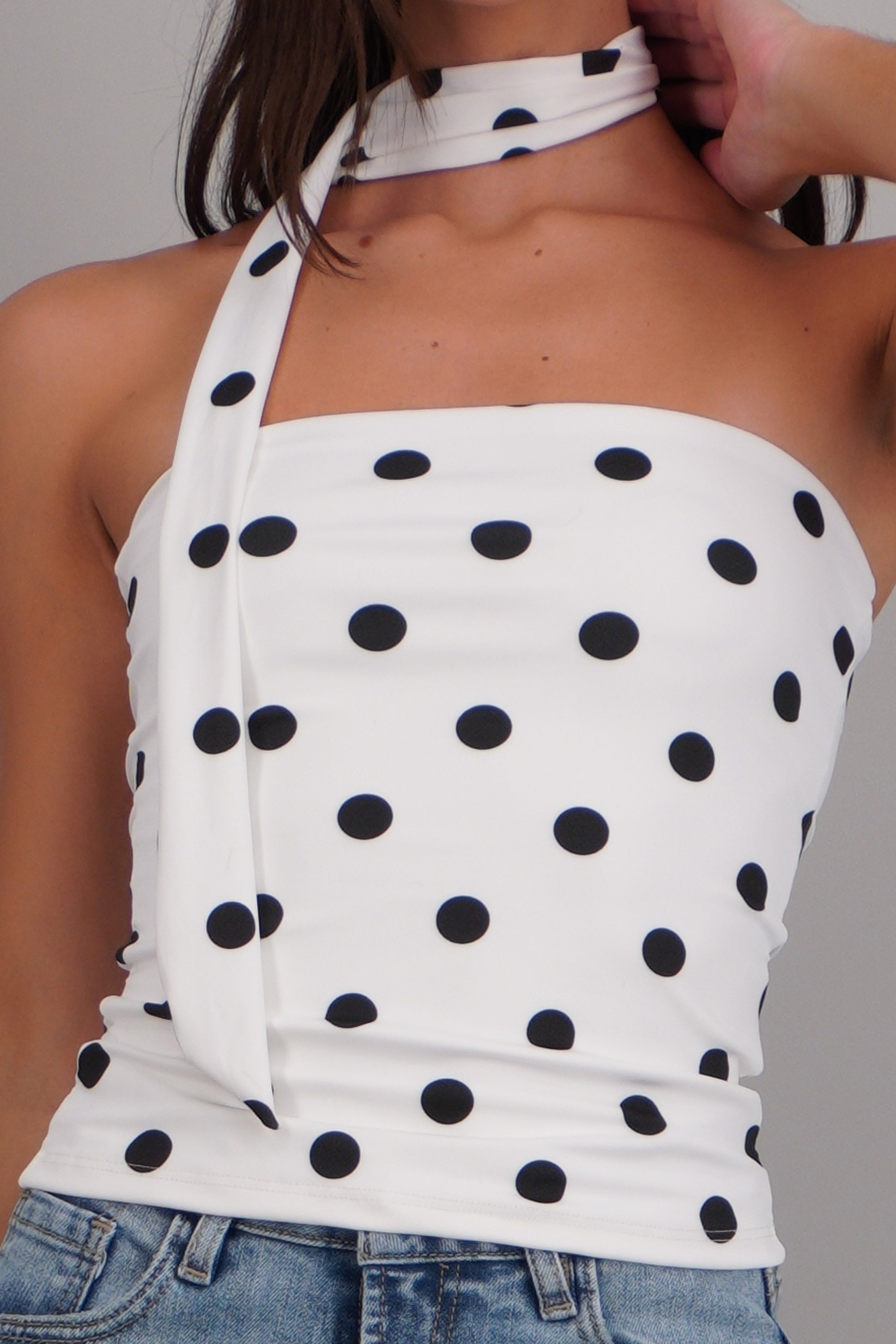 Top tubo detalle bufanda polka dots BLANCO COMBO