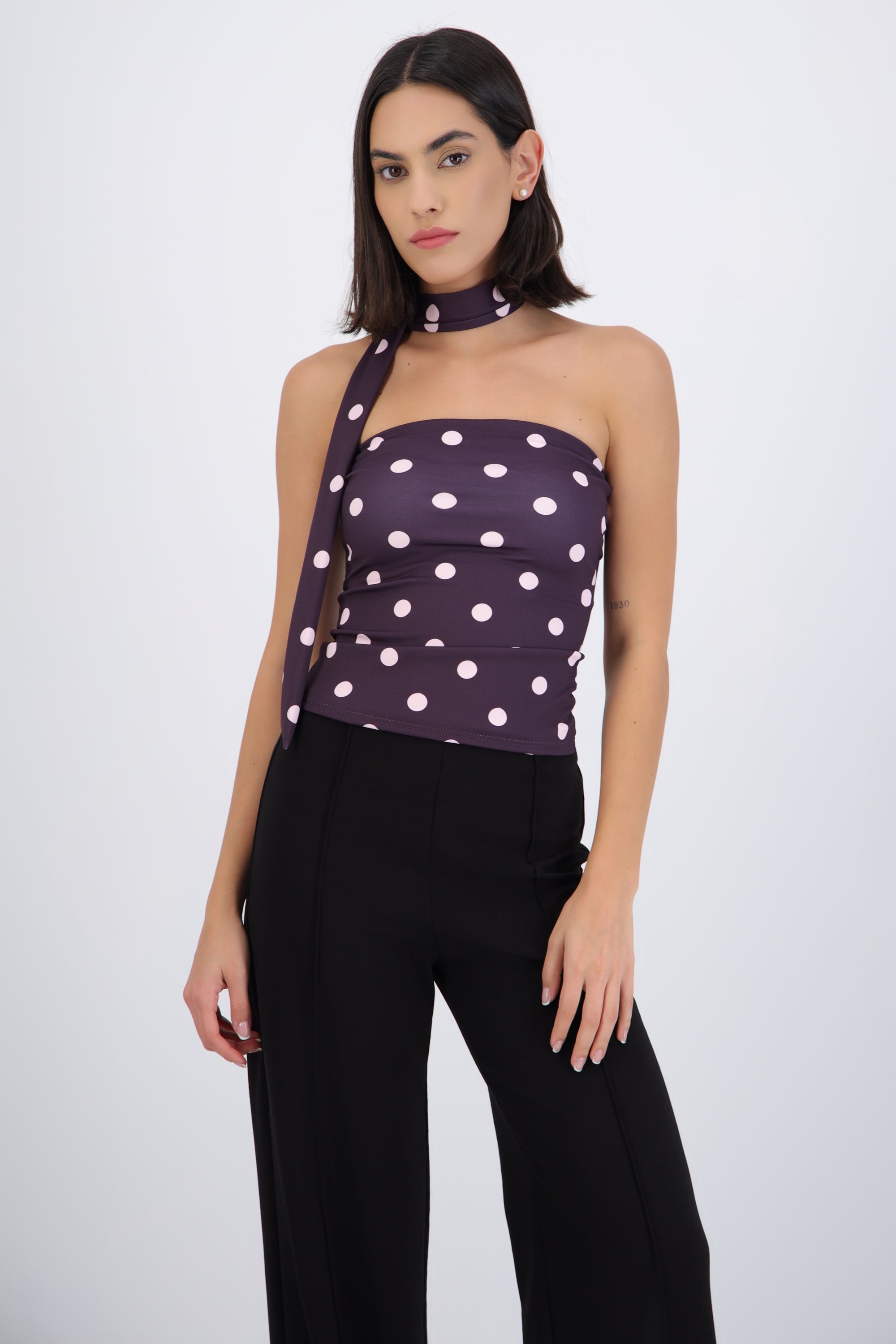 Top tubo detalle bufanda polka dots