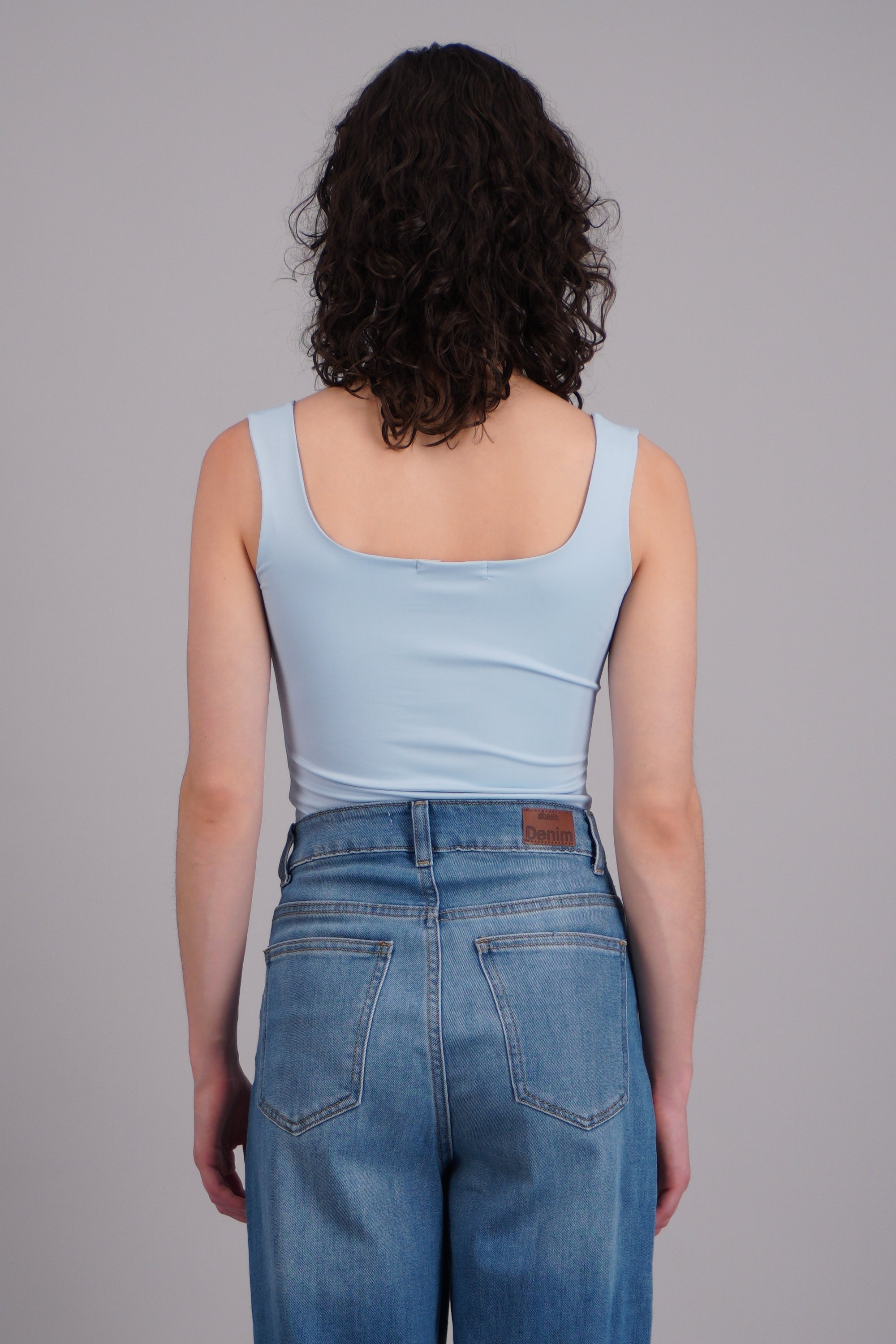 Bodysuit tirantes escote cuadrado AZUL CIELO