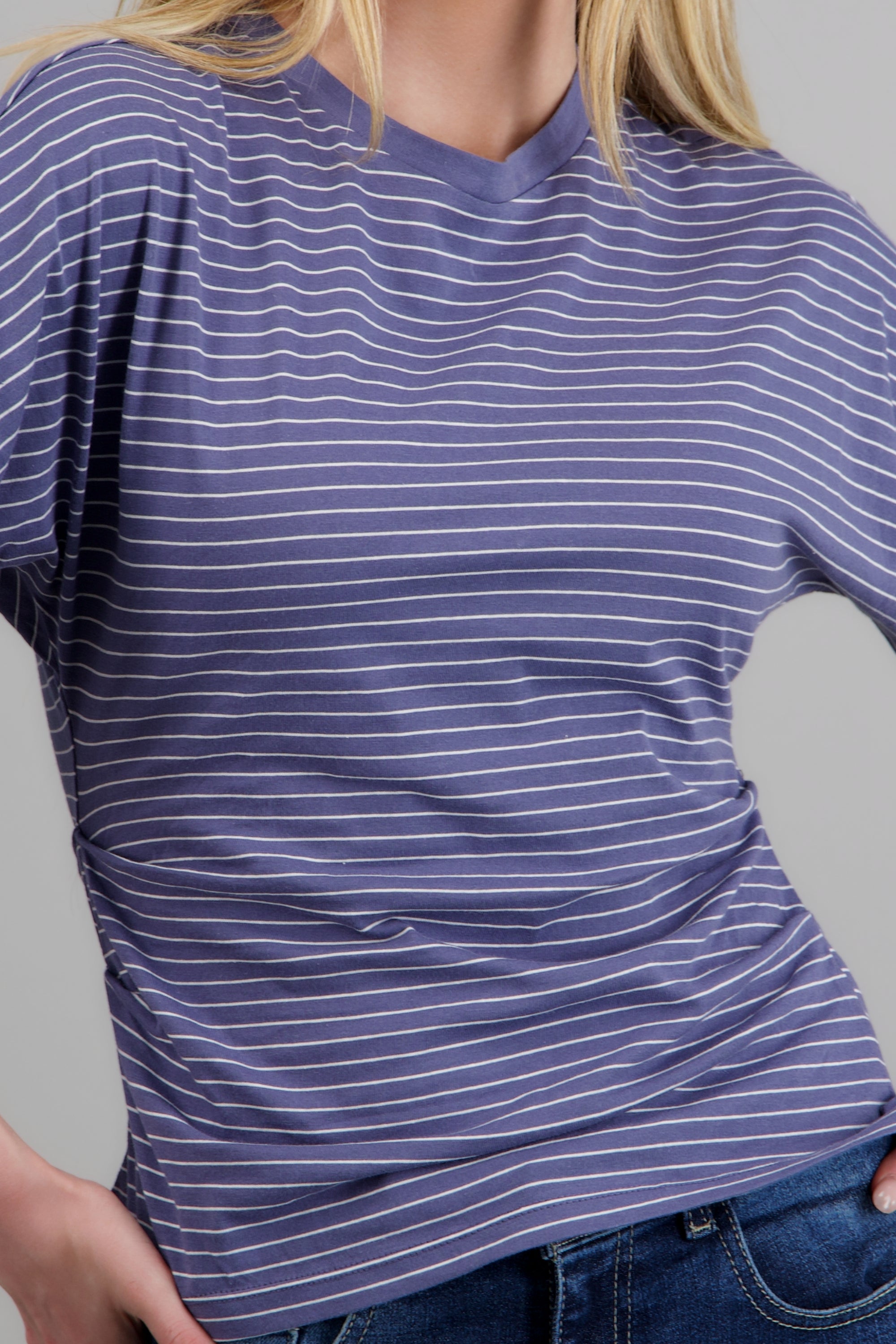 Top de punto rayas con silueta definida AZUL