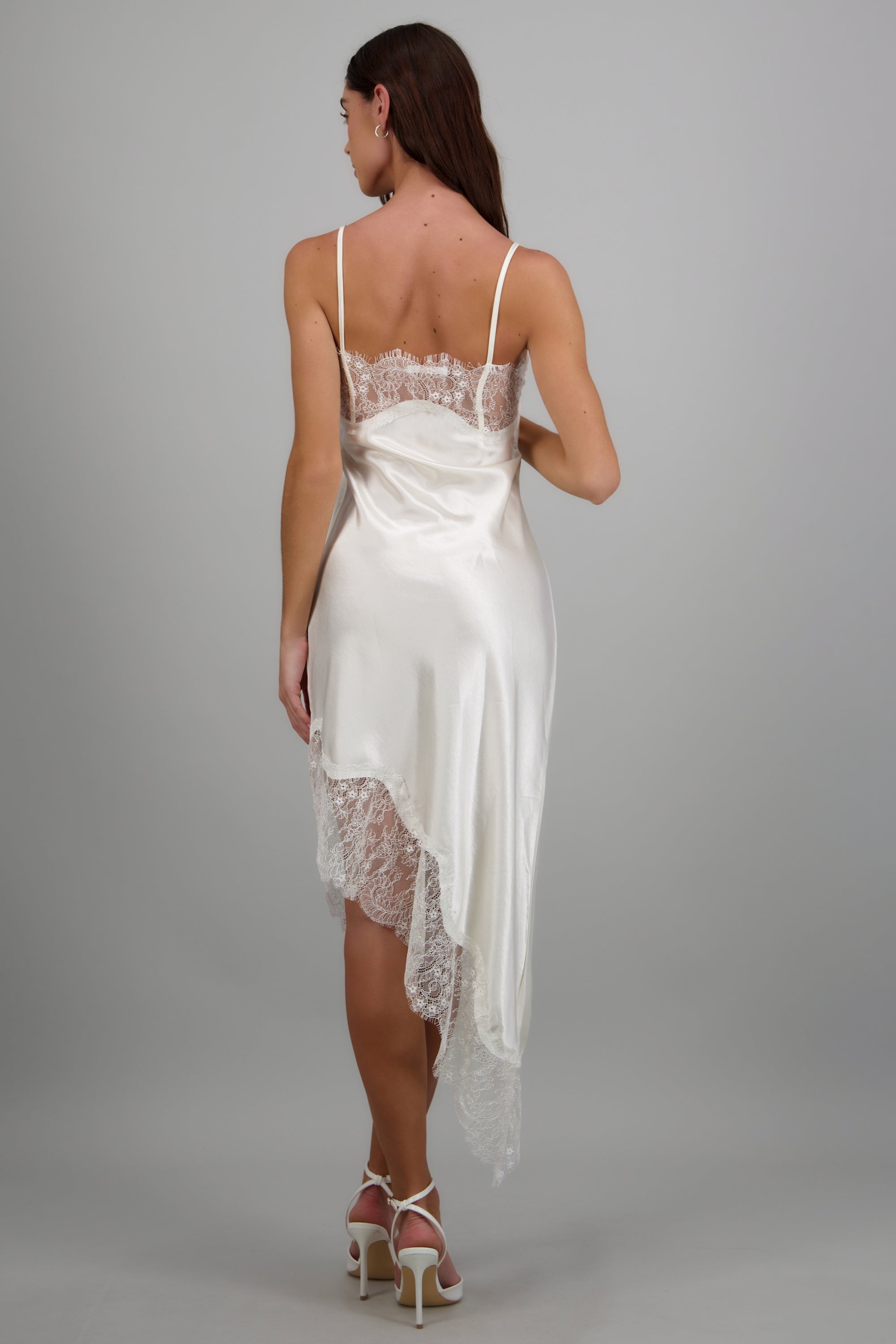 Vestido satin con encaje CREMA