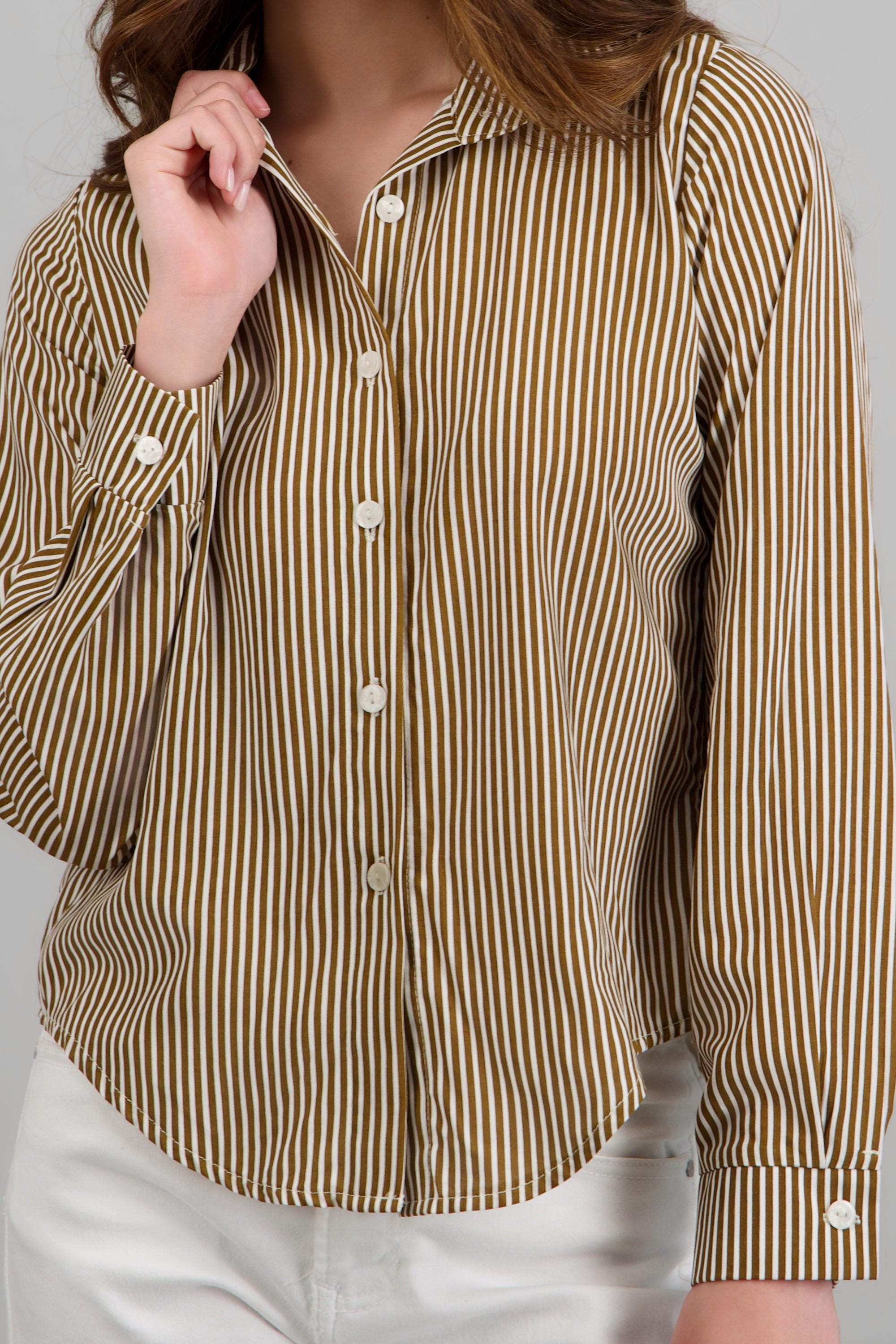 Camisa amplia rayas CHOCOLATE