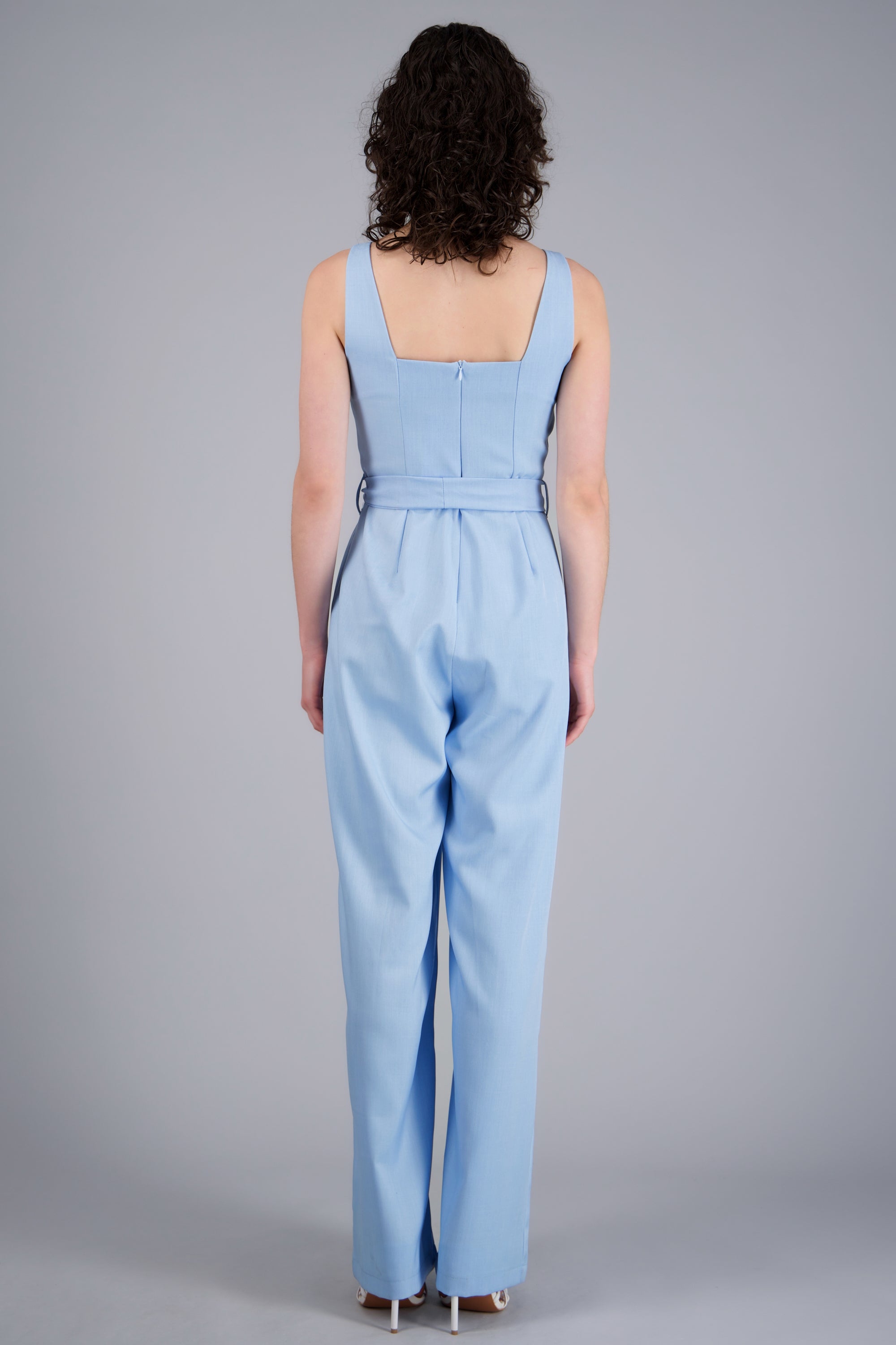 Jumpsuit tirantes detalle cinturon AZUL PASTEL