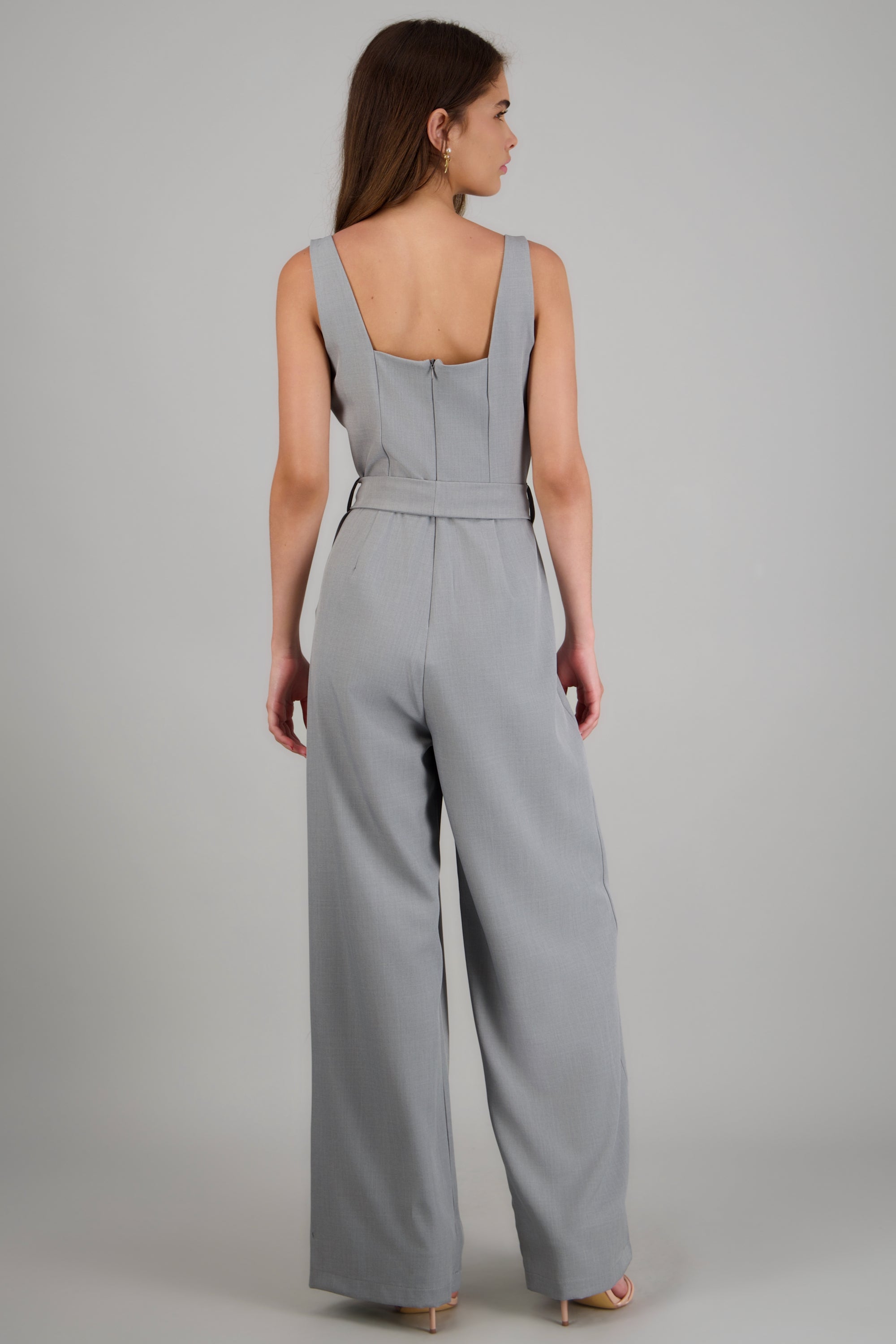 Jumpsuit tirantes detalle cinturon GRIS