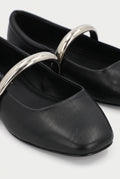 Flat mary jane detalle metal