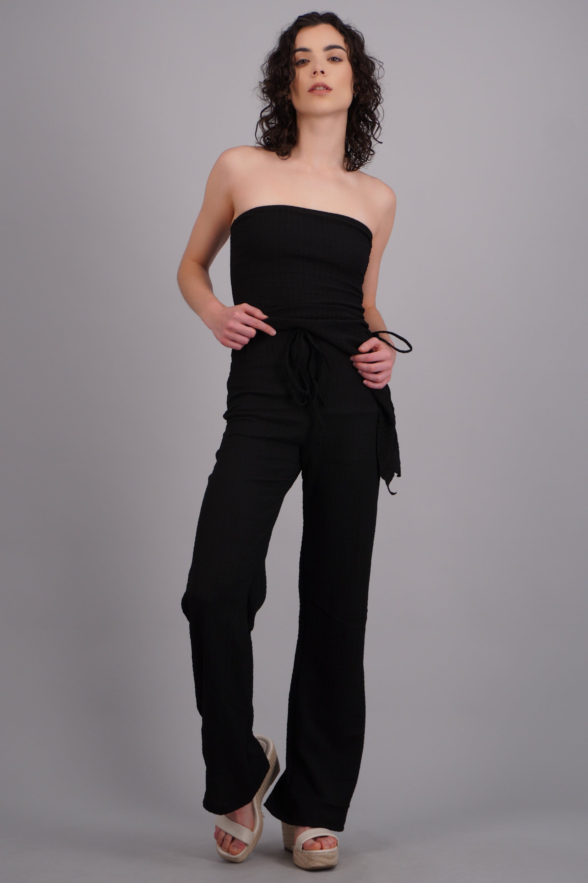 Pantalones con jaretas textura NEGRO