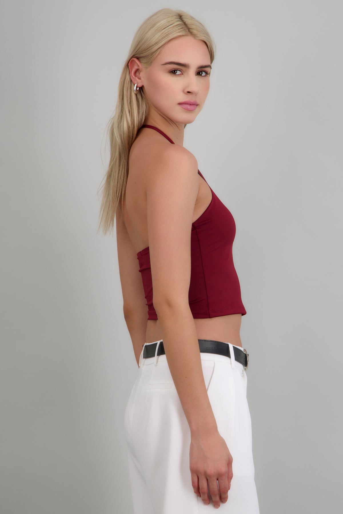 Top cuello redondo escote espalda VINO