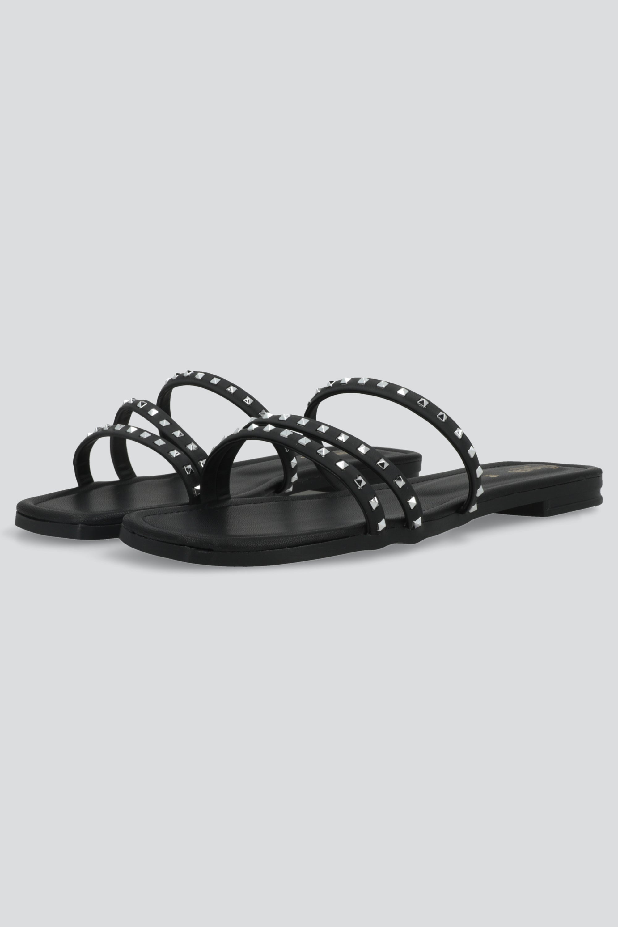 Sandalia tiras aplicación studs NEGRO