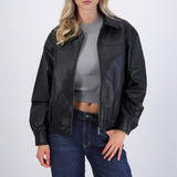Bomber efecto piel lisa